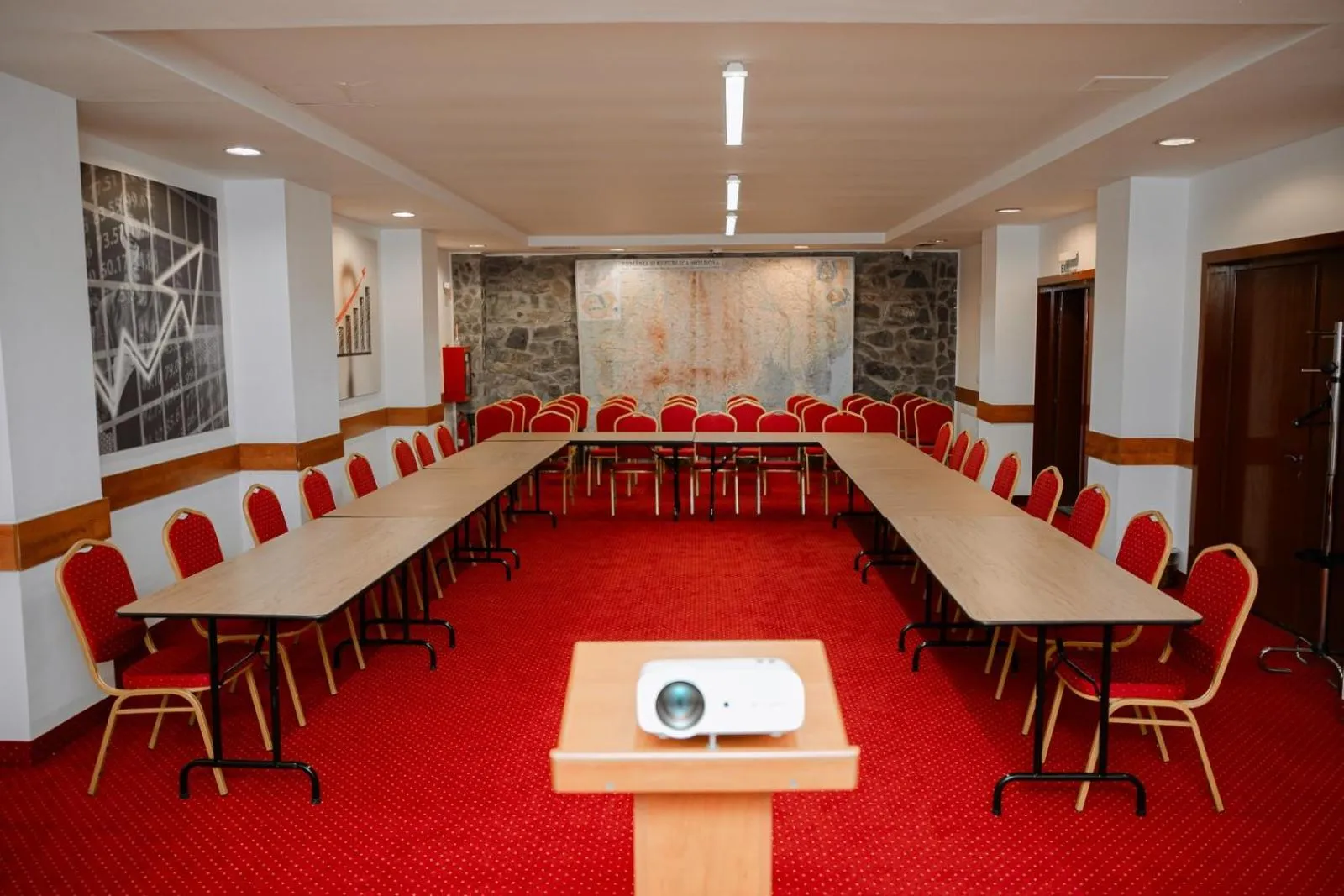 Meeting/conference room in Hotel Fantanita Haiducului