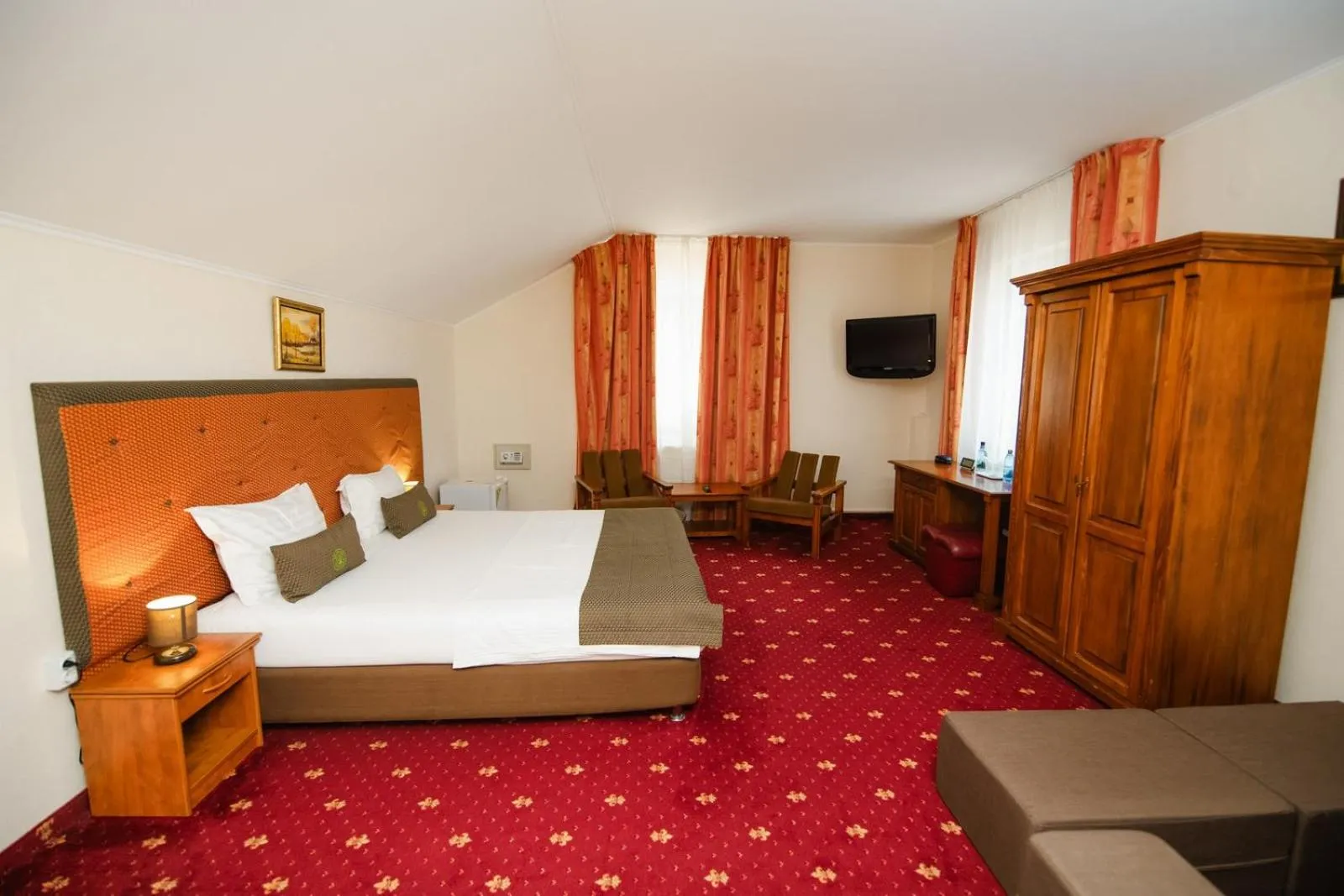 Photo of the whole room, Bed in Hotel Fantanita Haiducului