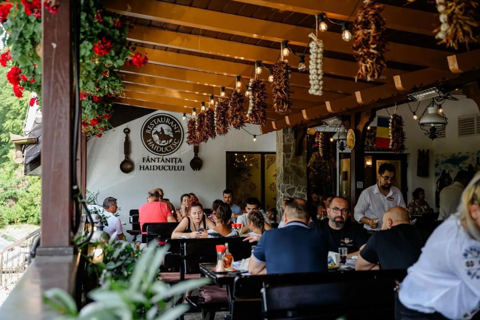 Photo of the whole room in Hotel Fantanita Haiducului