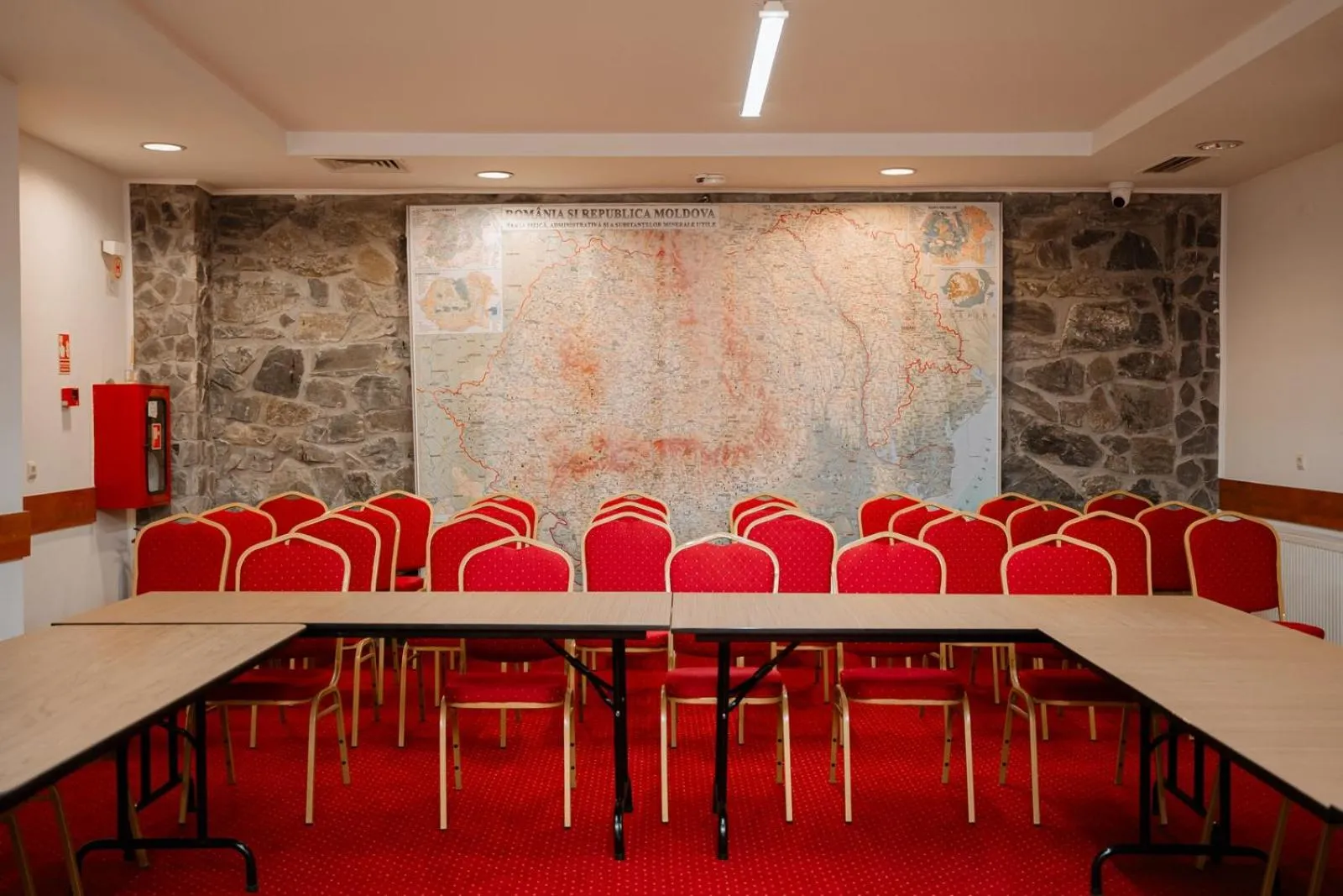Meeting/conference room in Hotel Fantanita Haiducului