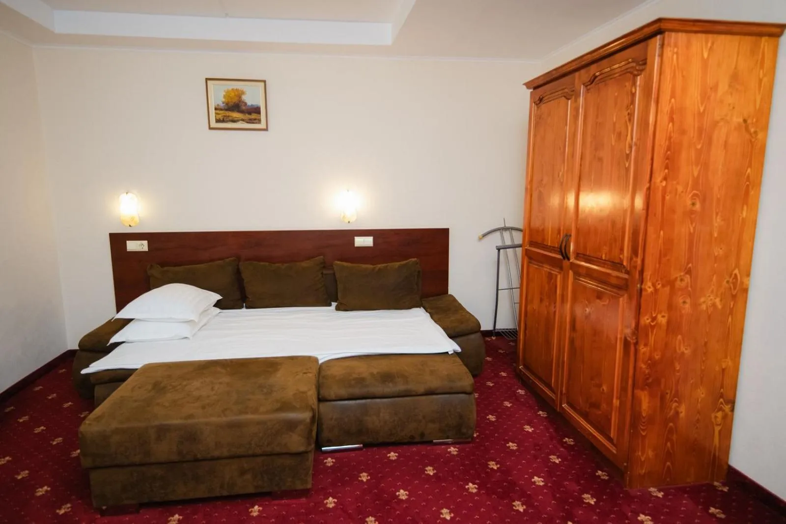 Photo of the whole room, Bed in Hotel Fantanita Haiducului