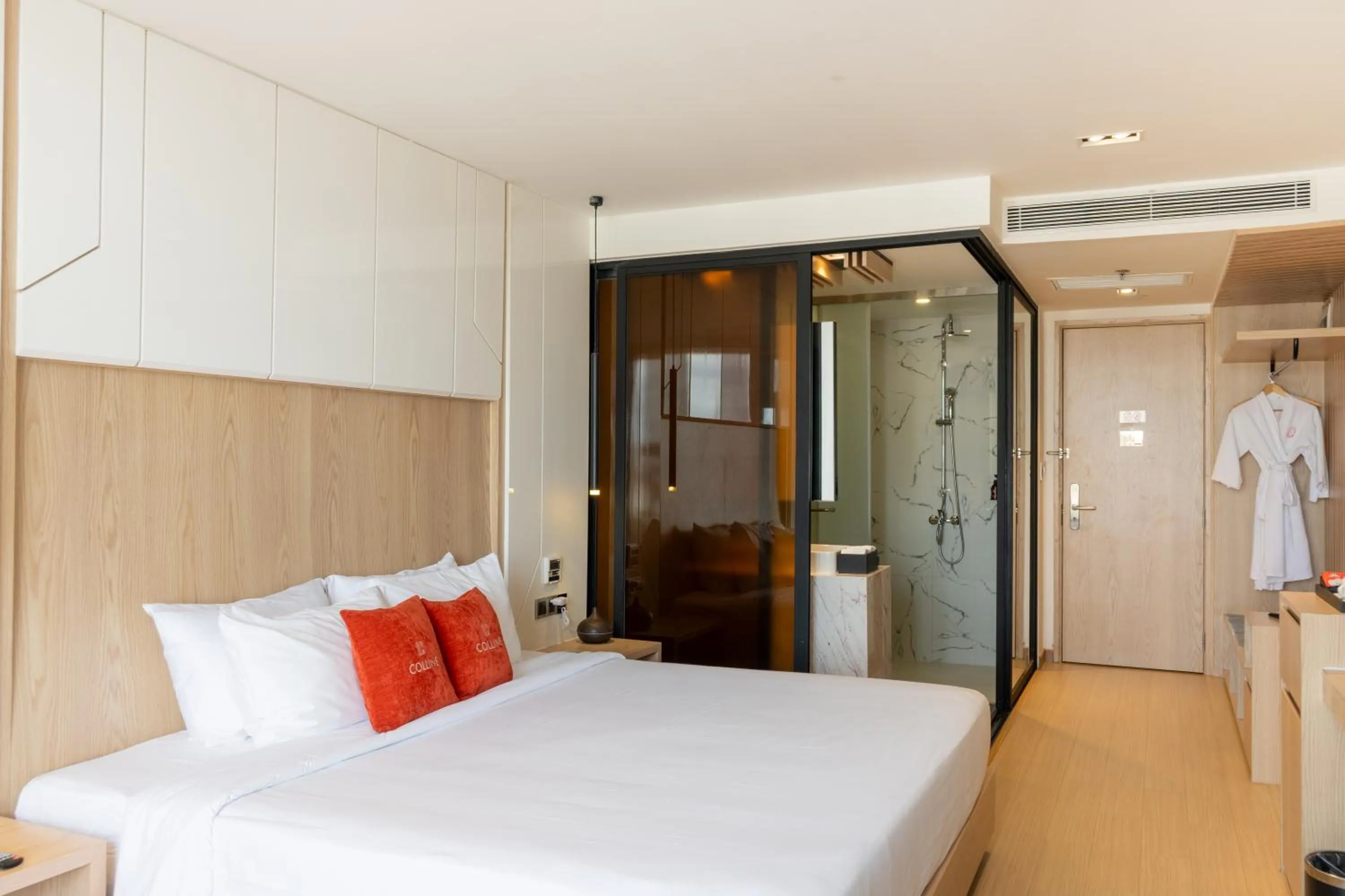 Bedroom, Bed in Colline Dalat