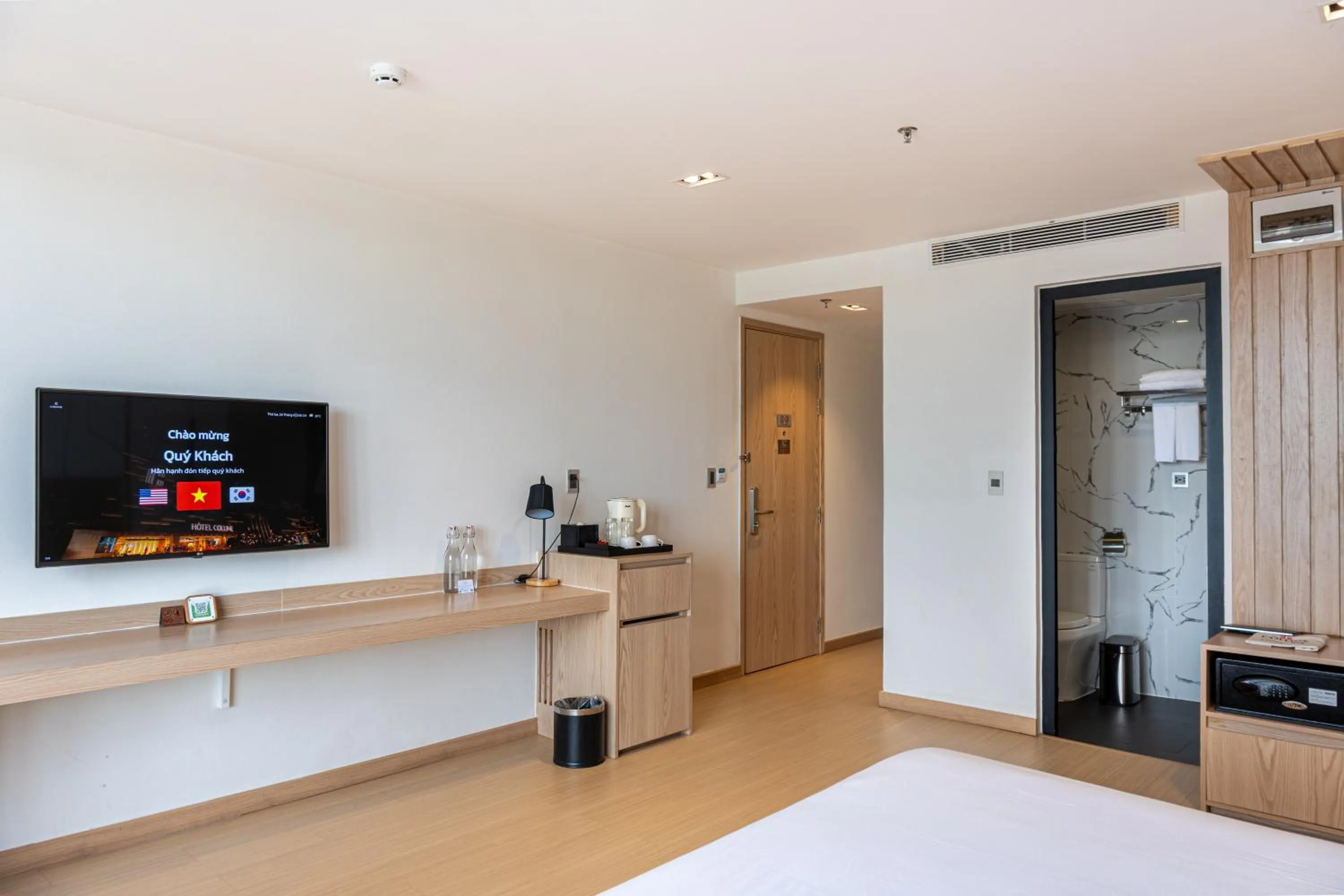 TV and multimedia, Bed in Colline Dalat