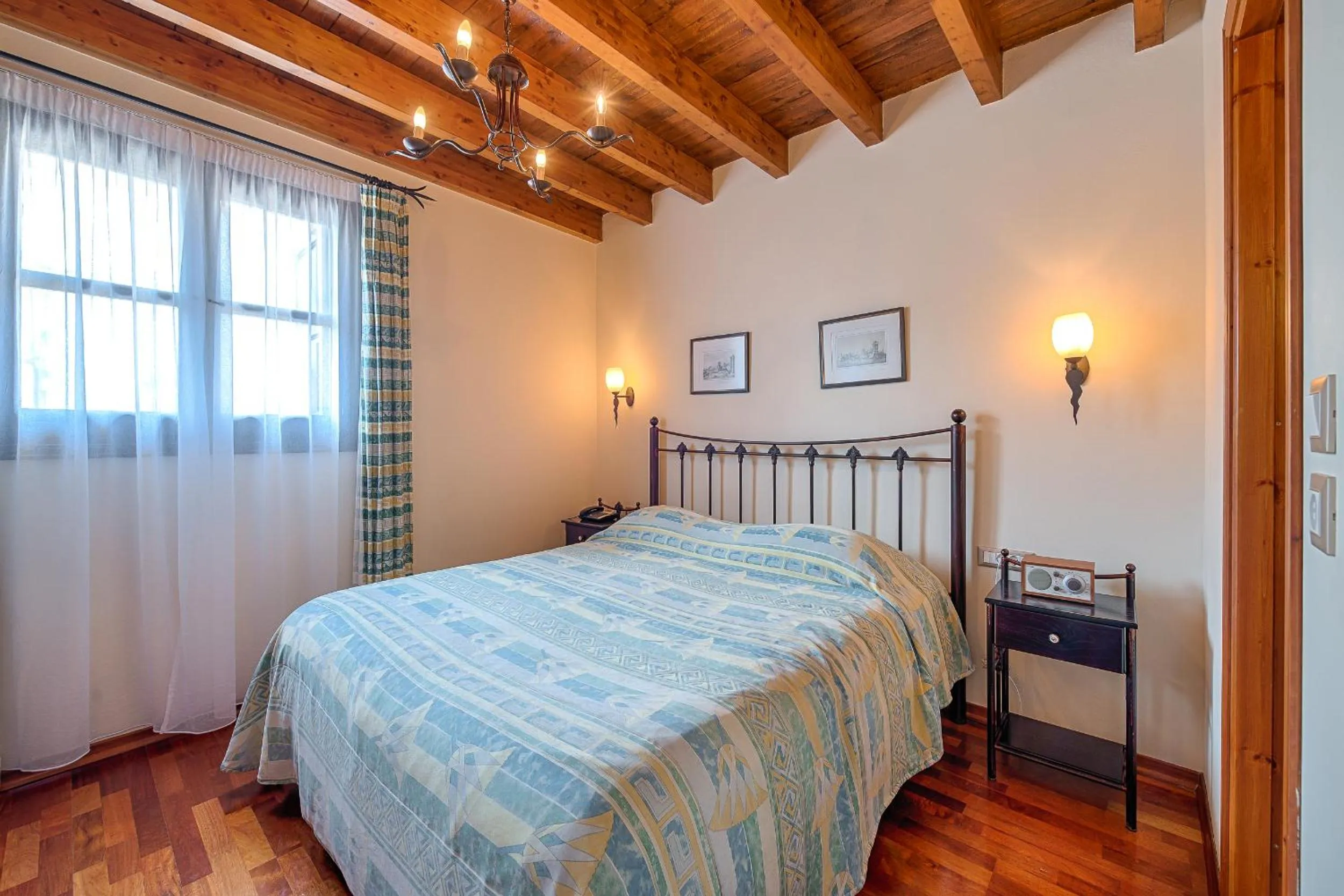 Raimondo Double Room  in Zacosta Villa Hotel