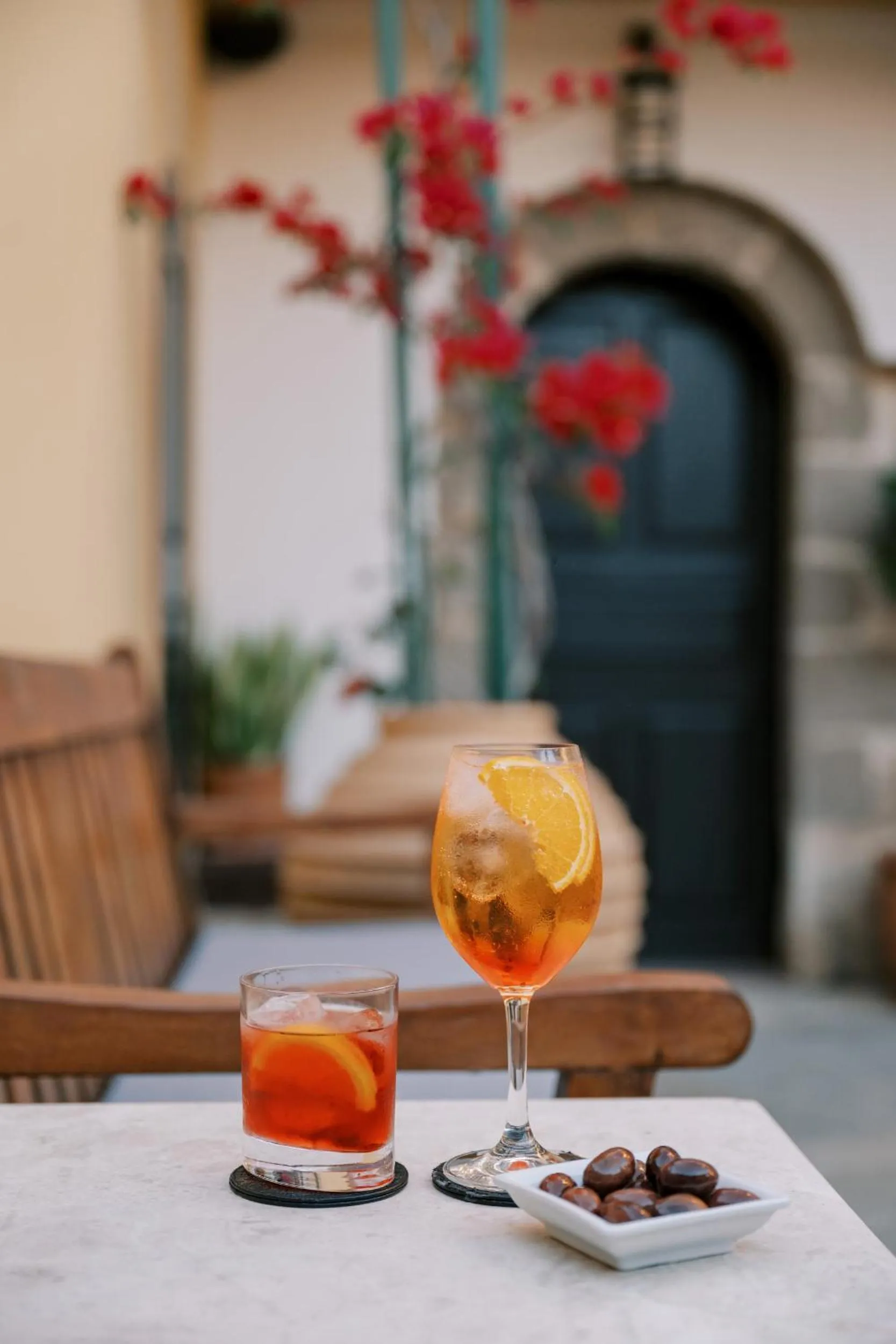 Food and drinks in Zacosta Villa Hotel