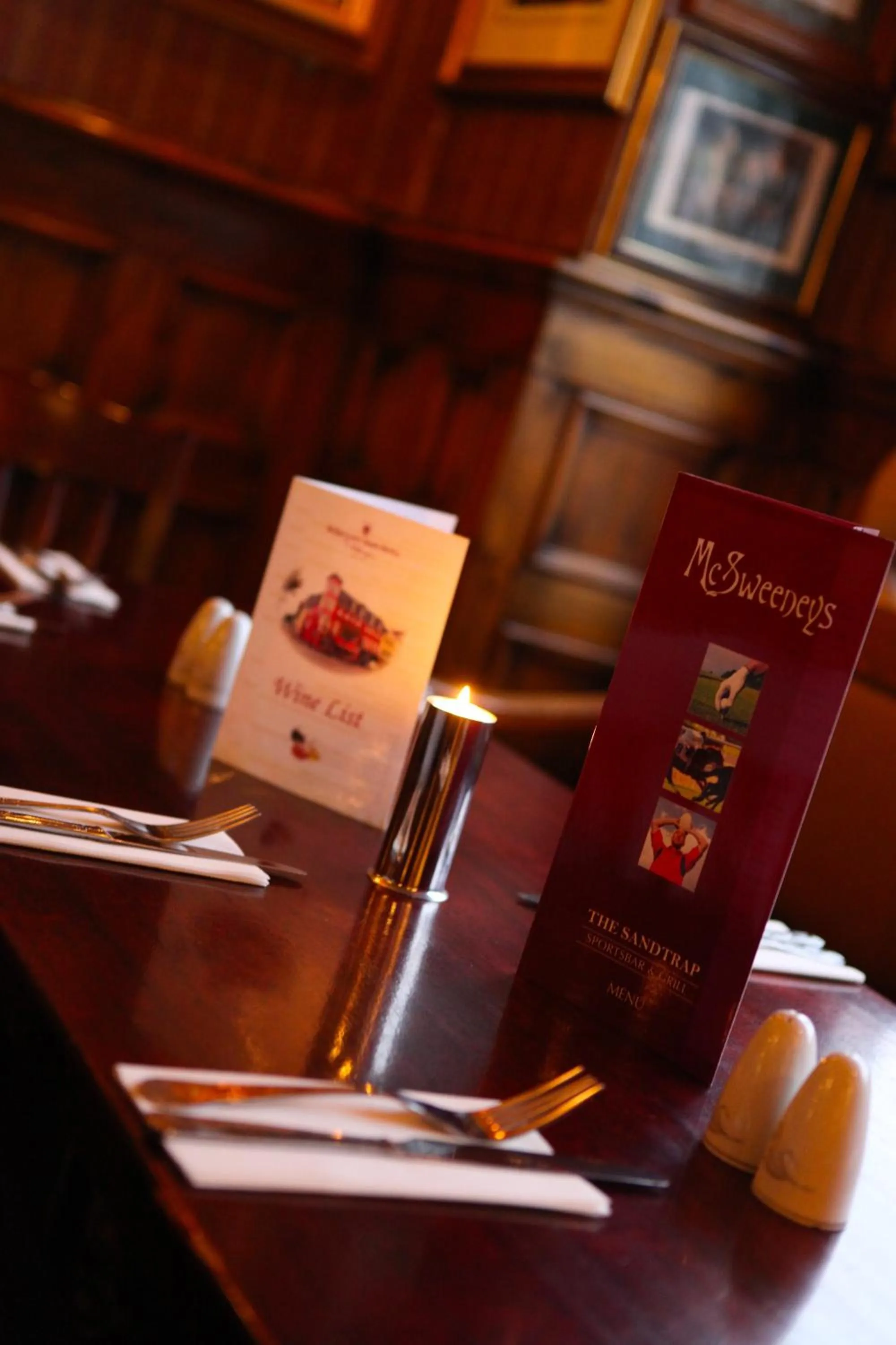 Restaurant/places to eat in McSweeney Arms Hotel
