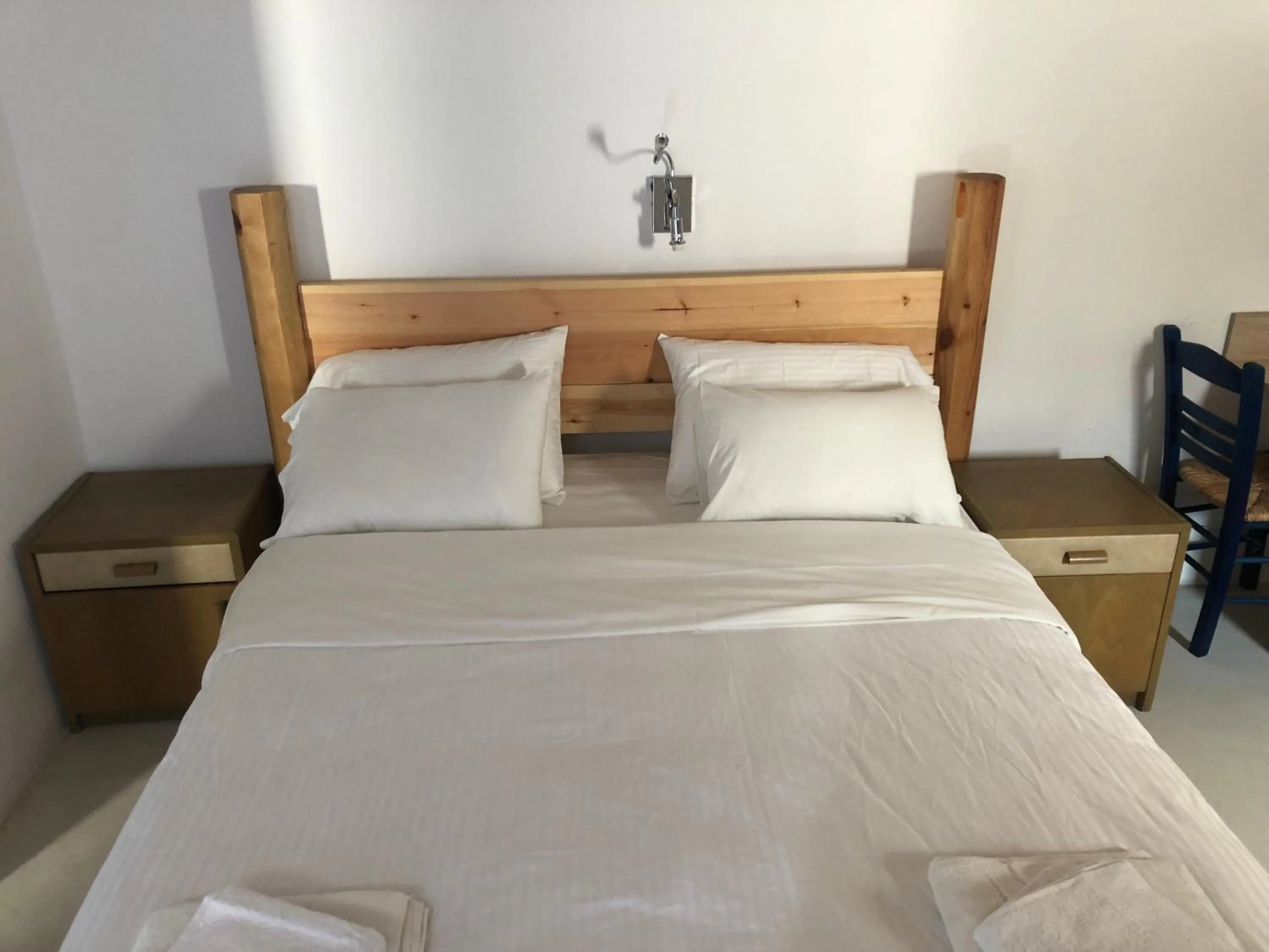 Bedroom in Lithos Studios