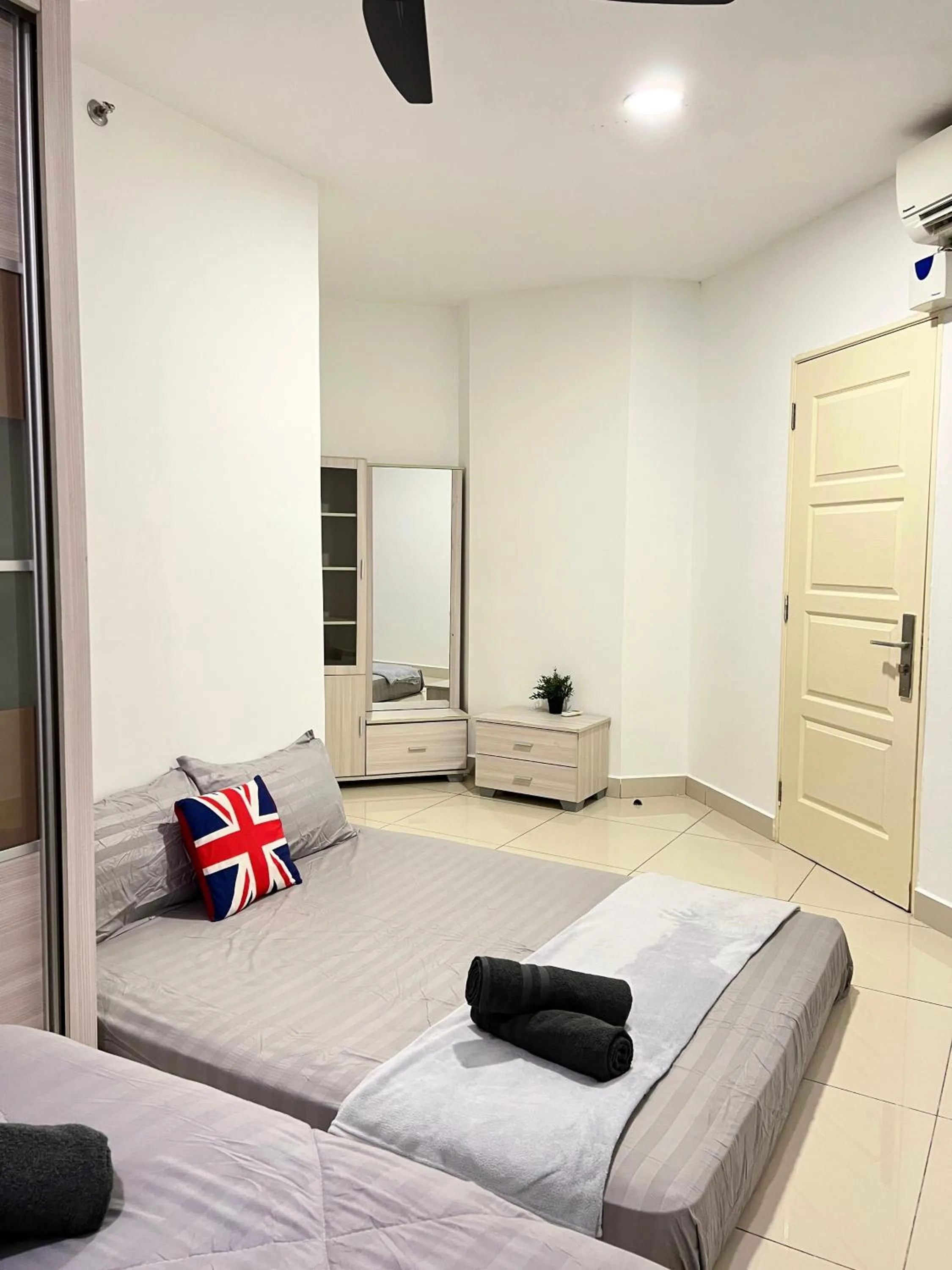 Bed in Mansion One by Sky Hive