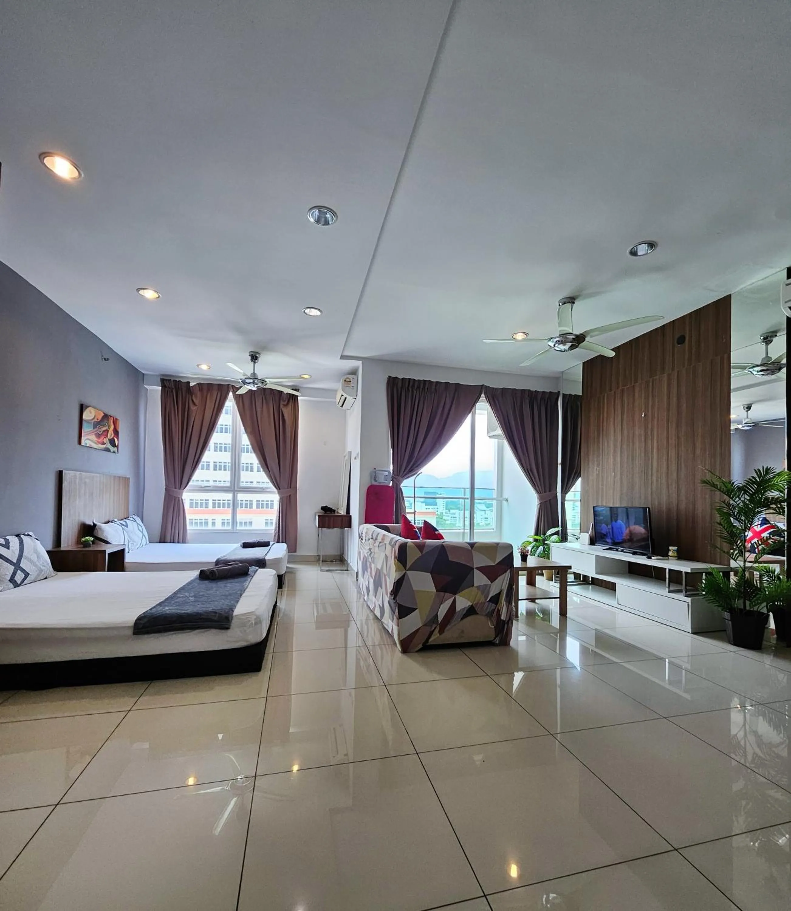 Photo of the whole room, Bed in Mansion One by Sky Hive