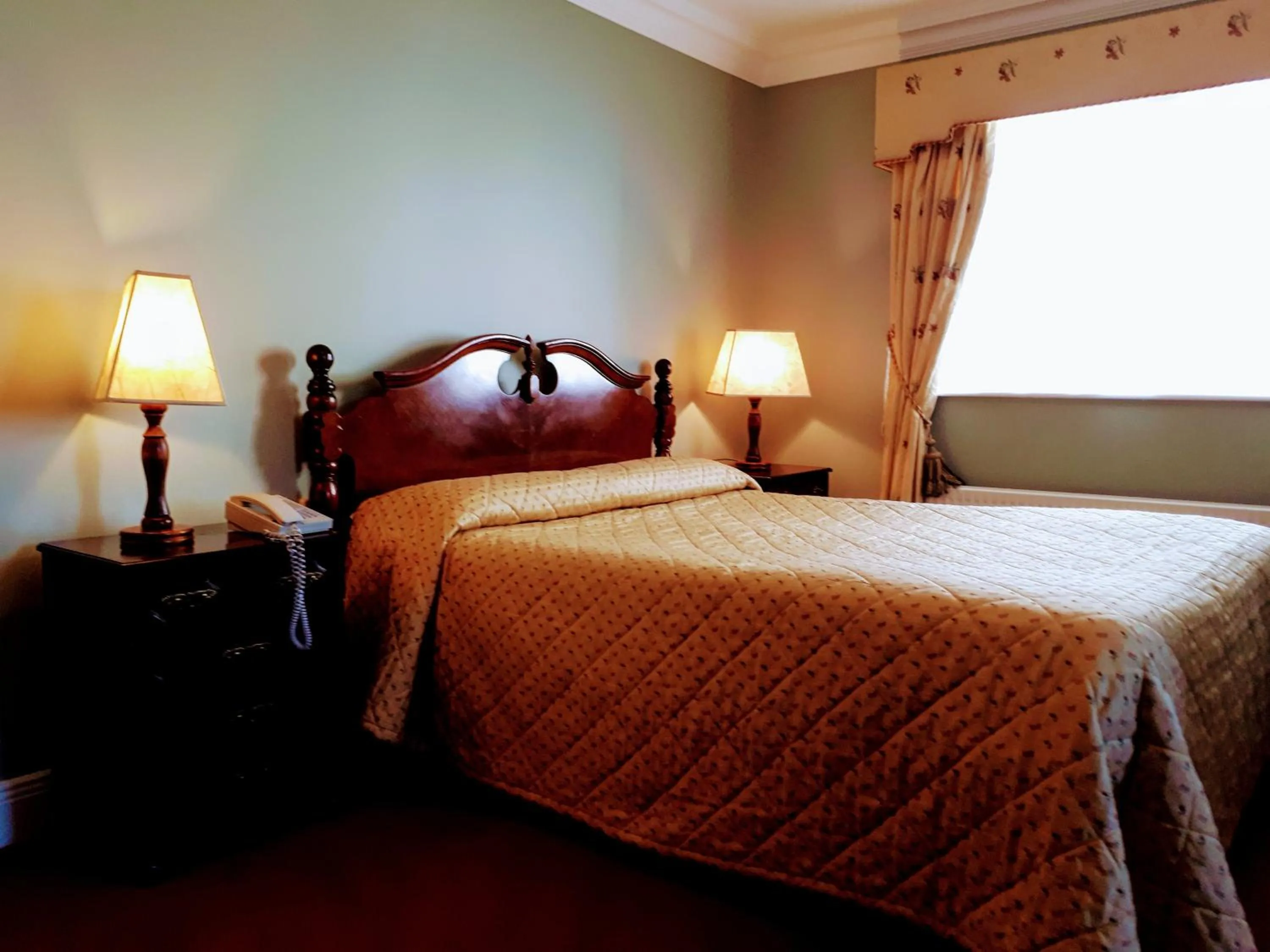 Bed in Aran View Country House and Lodge