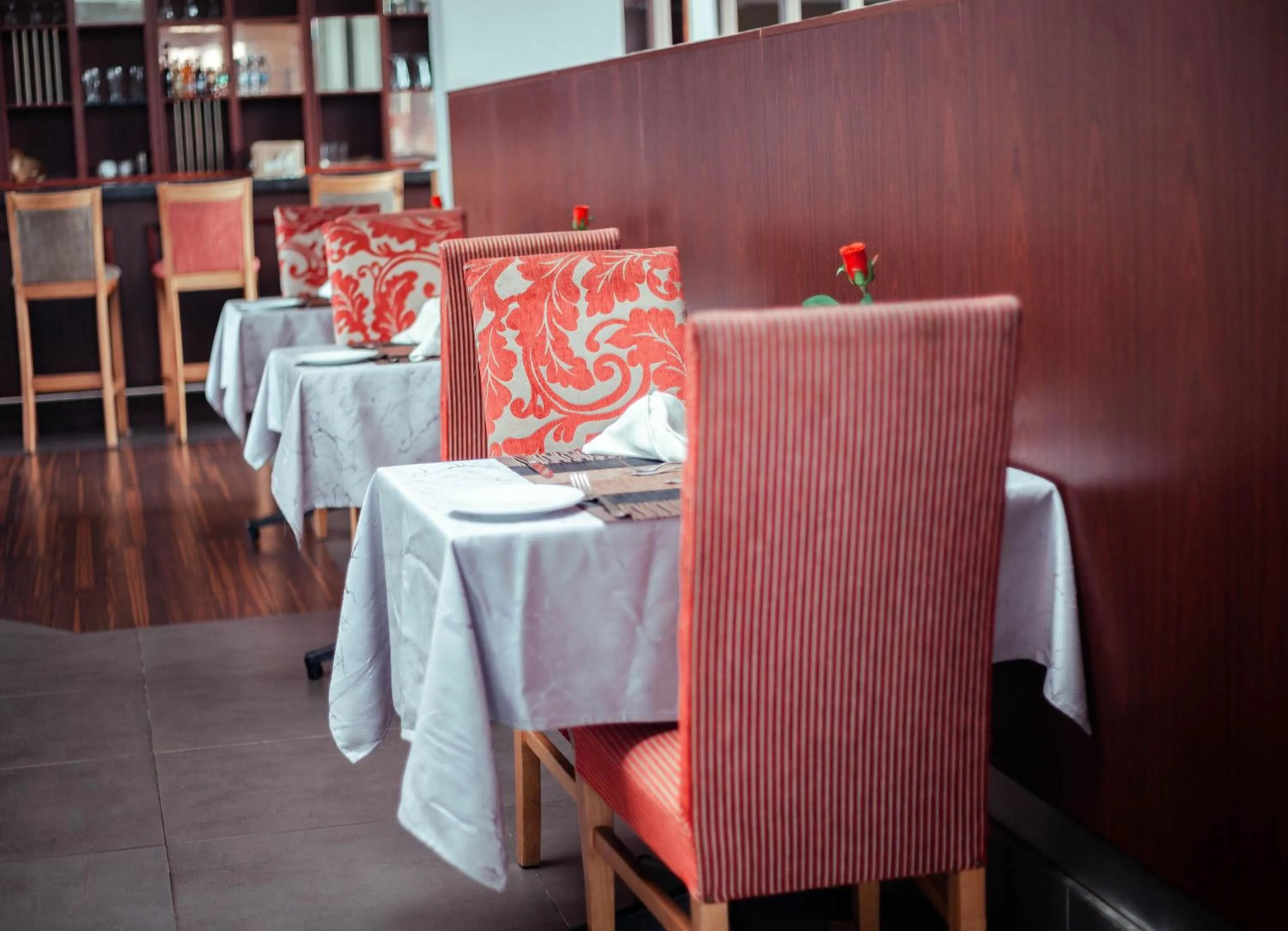 Restaurant/places to eat in Crossroads Hotel Blantyre