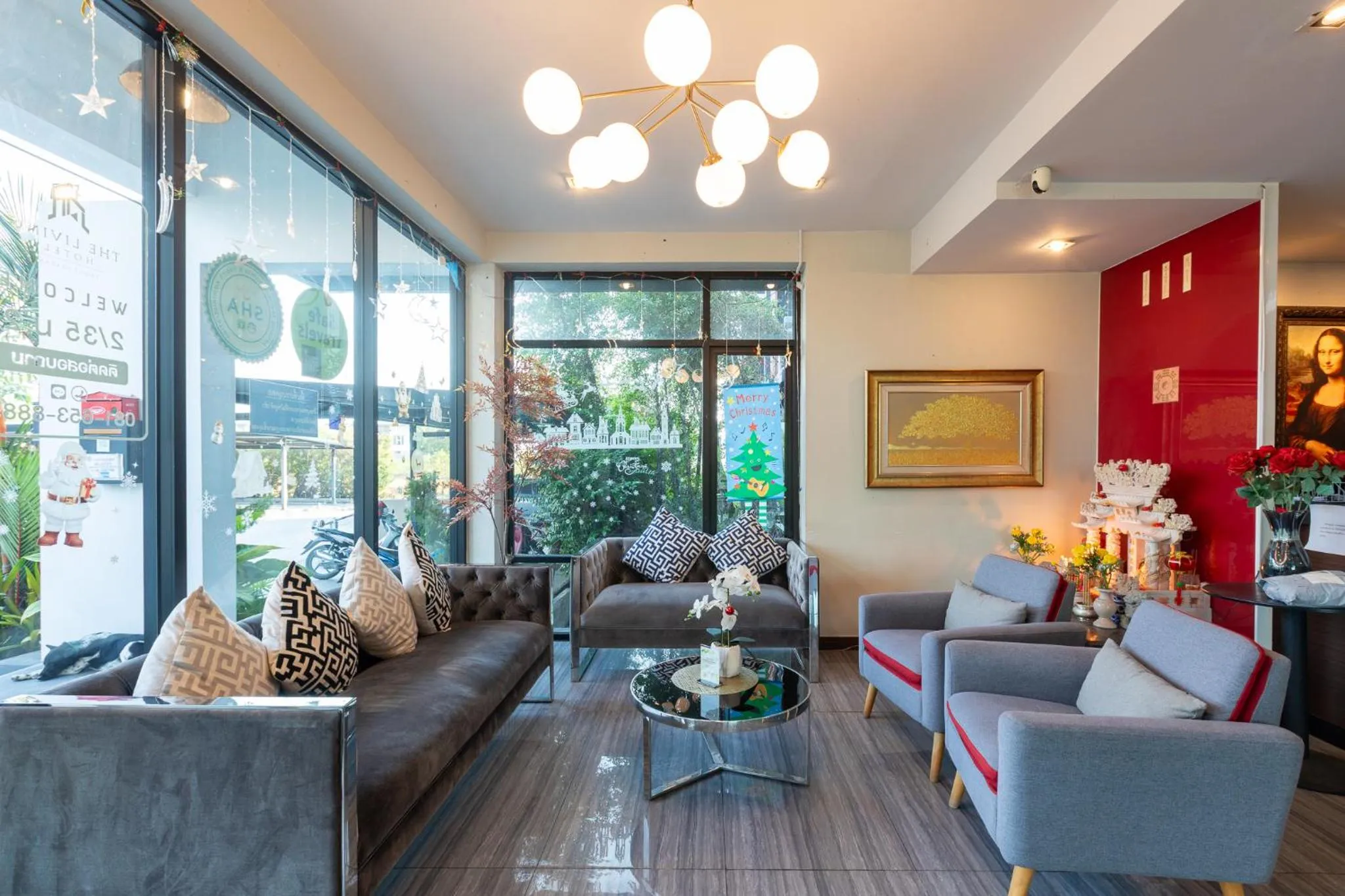 The Living Hotel SamutPrakan