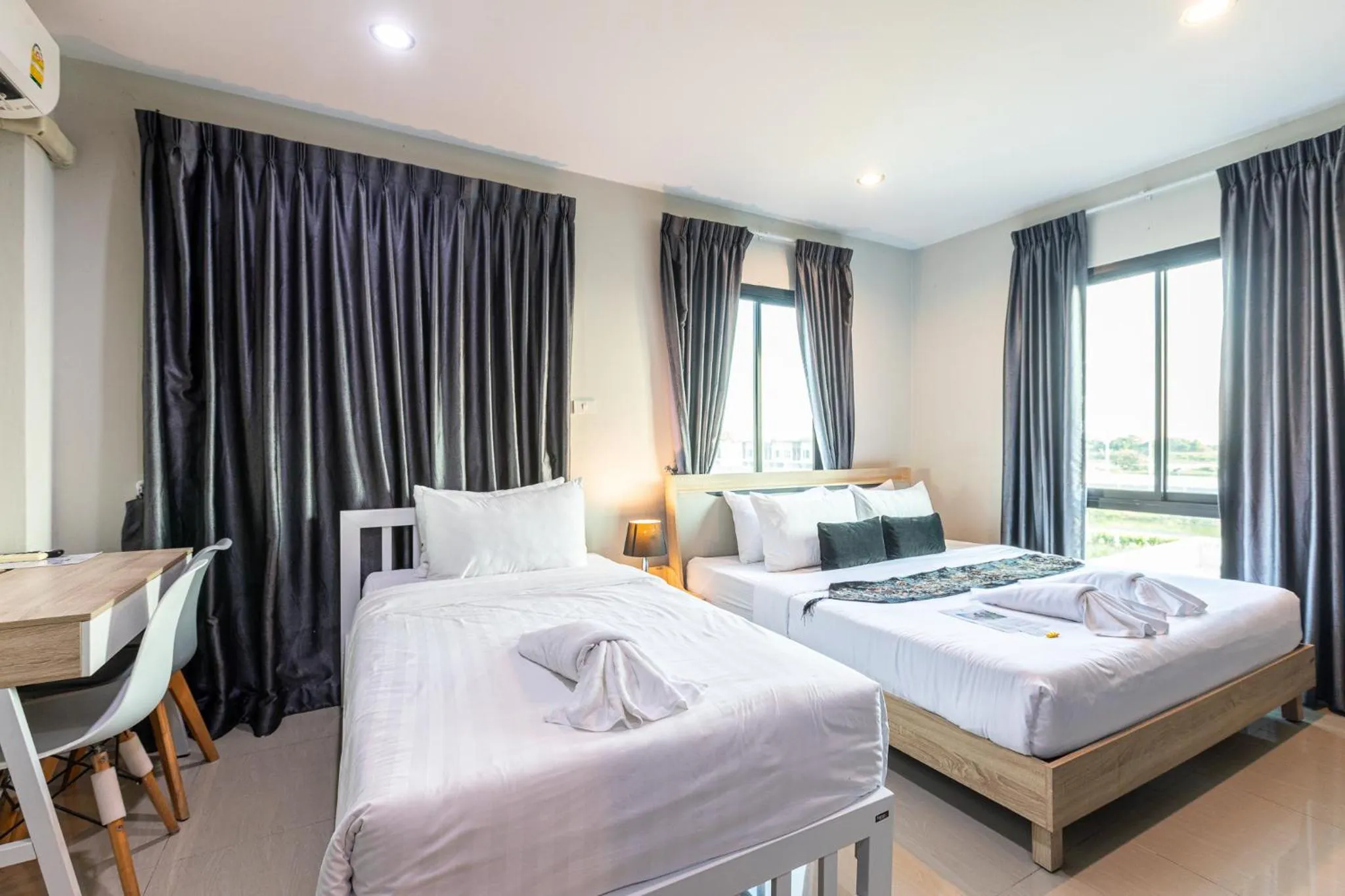 Bed in The Living Hotel SamutPrakan