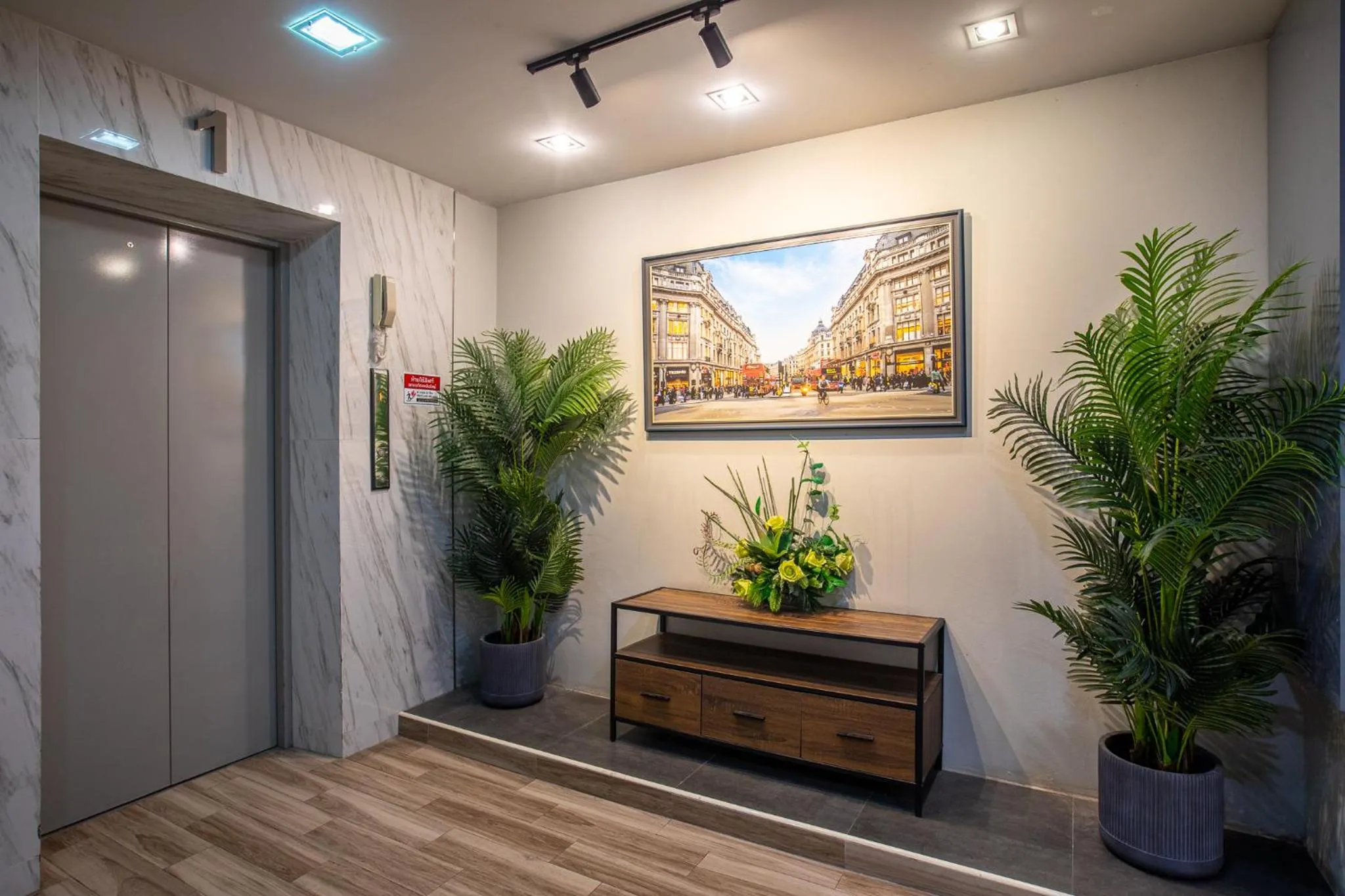 The Living Hotel SamutPrakan