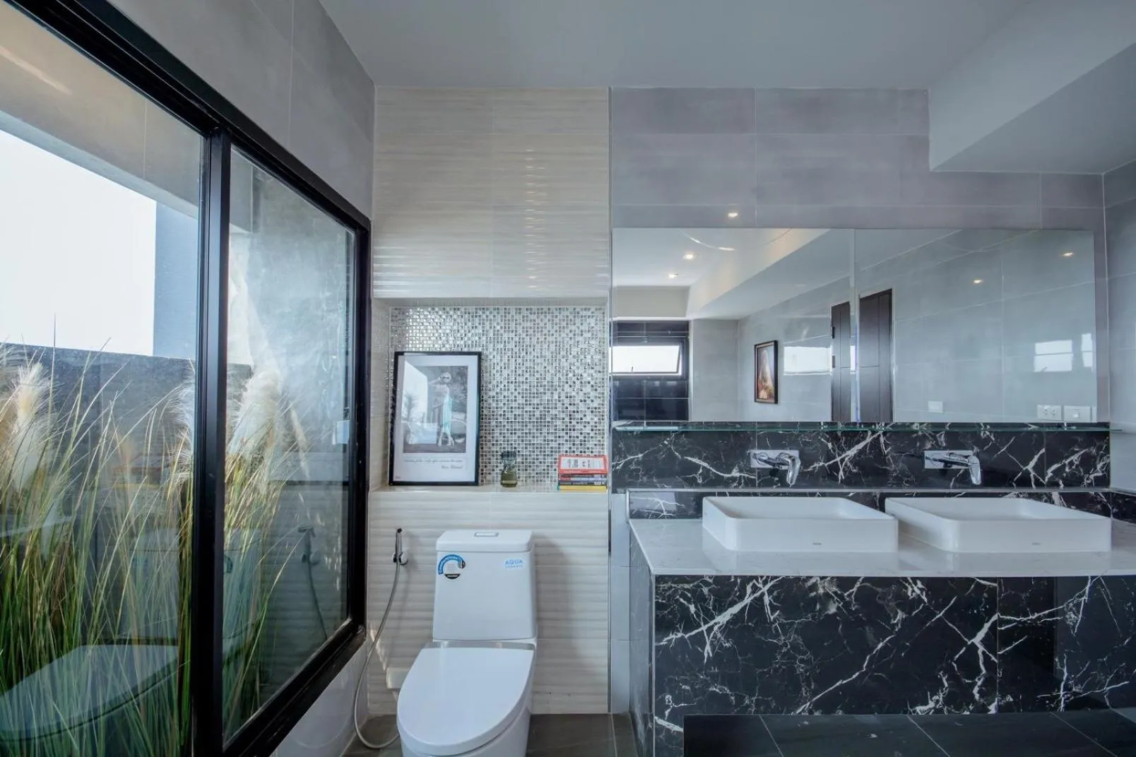 Toilet in The Living Hotel SamutPrakan