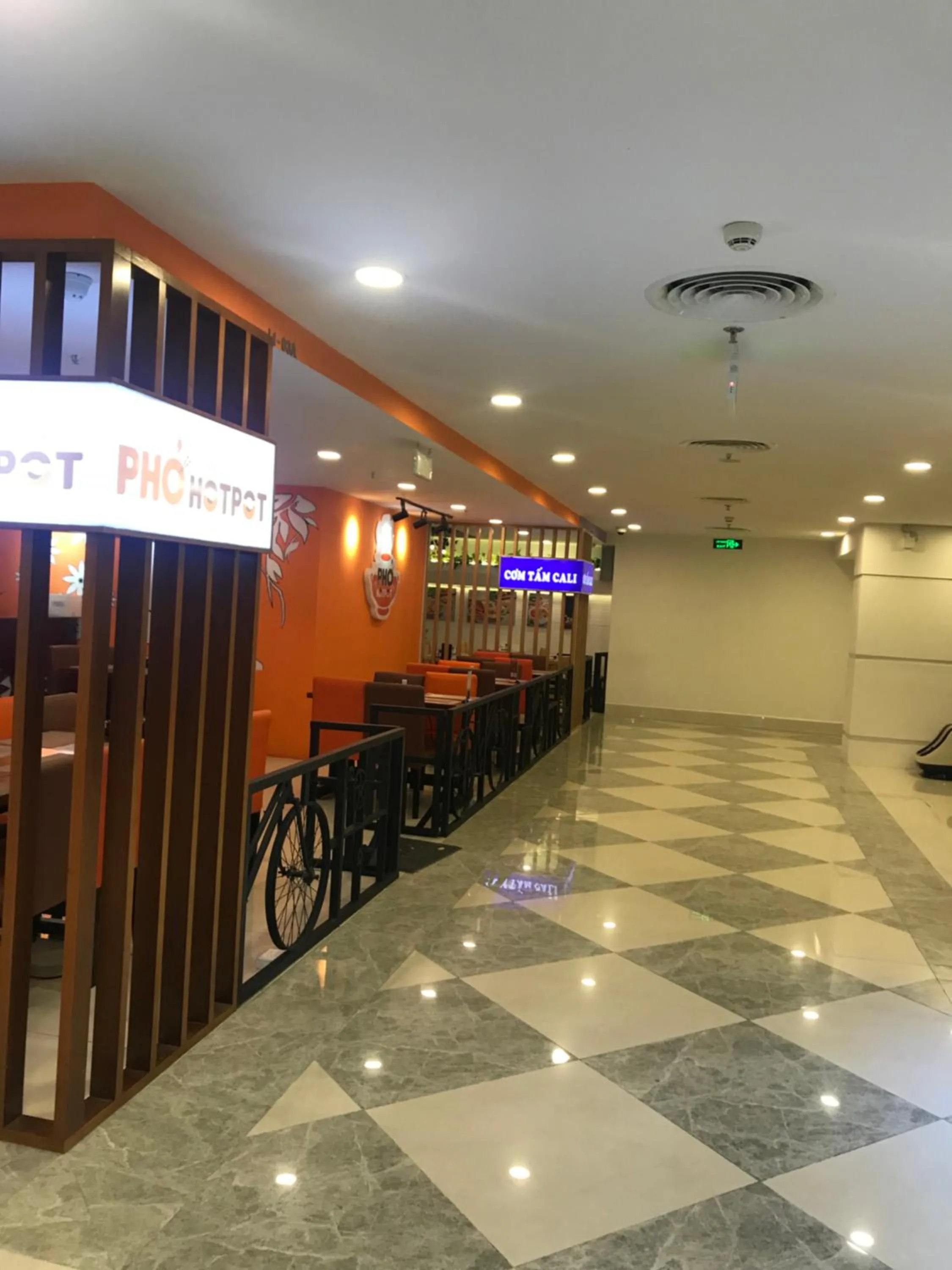 SKYHOMES - Tan Son Nhat Airport Homestay