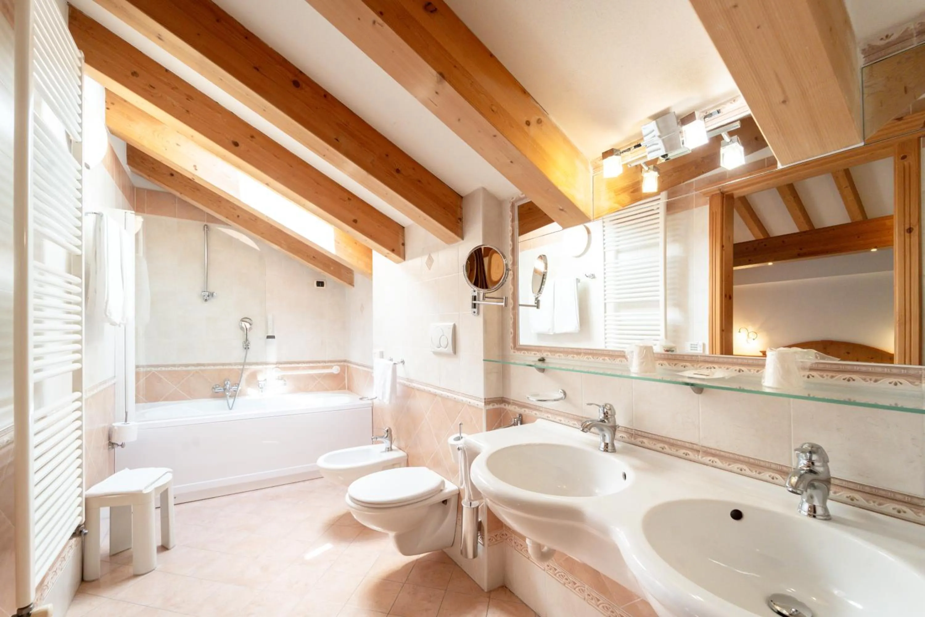 Bathroom in Hotel Laurin