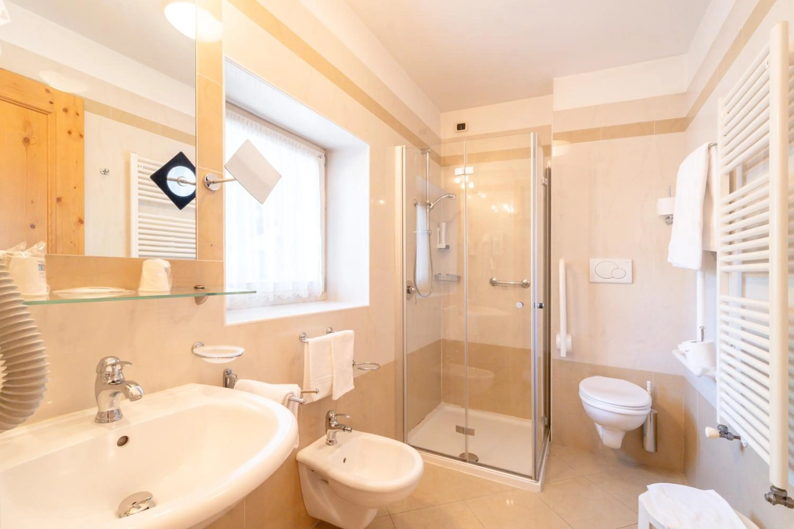 Bathroom in Hotel Laurin