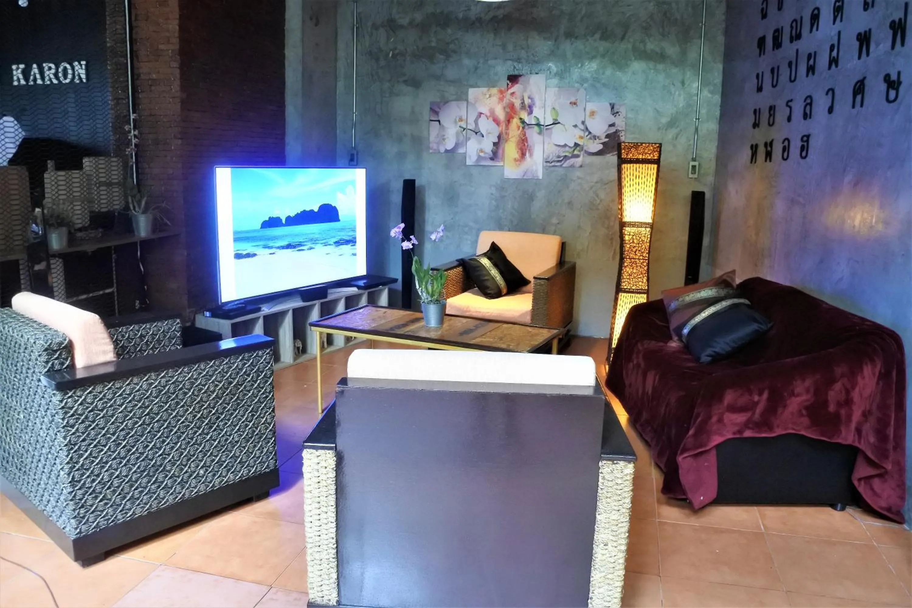 Living room in Hi Karon Beach