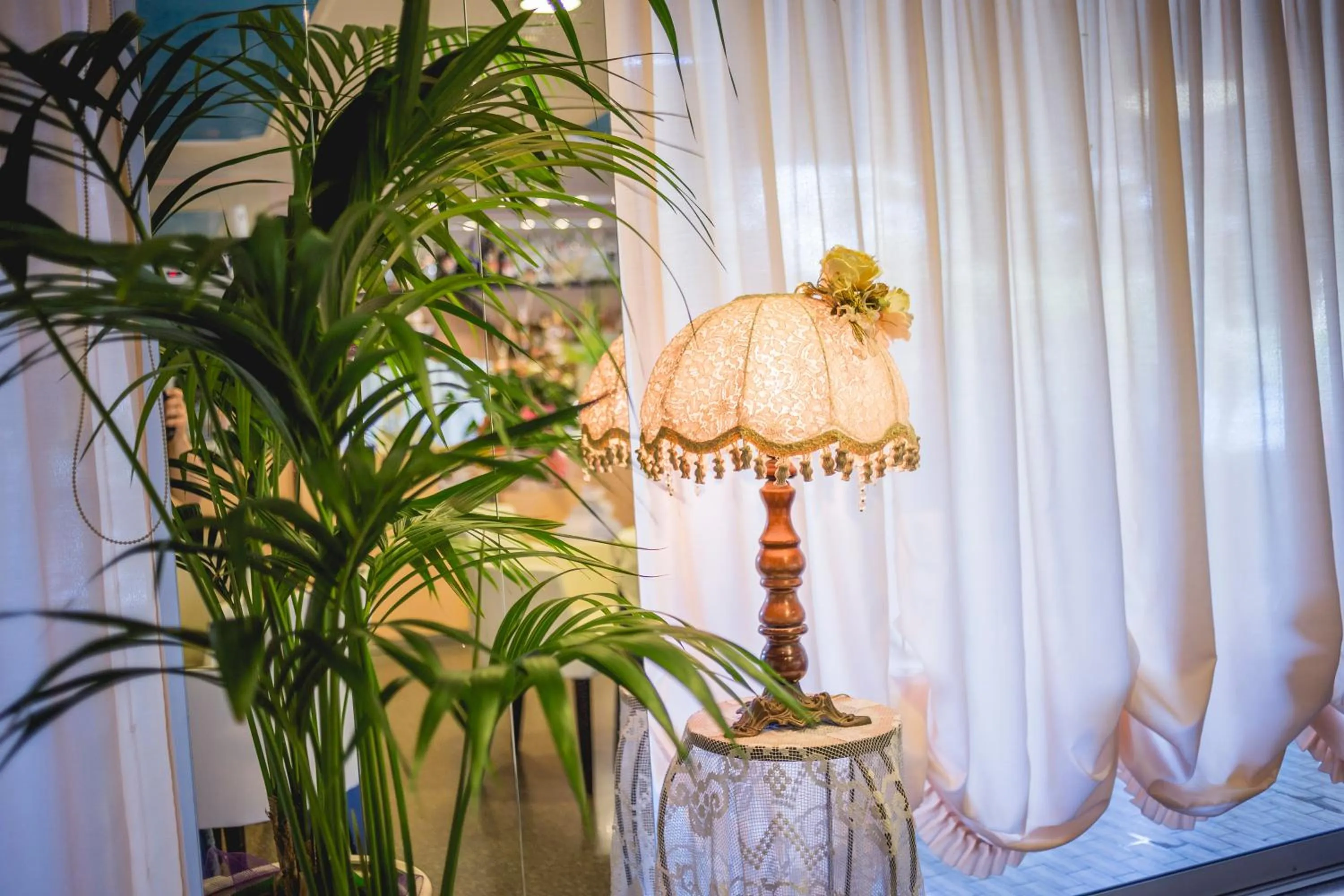 Communal lounge/ TV room in Hotel Raffaello