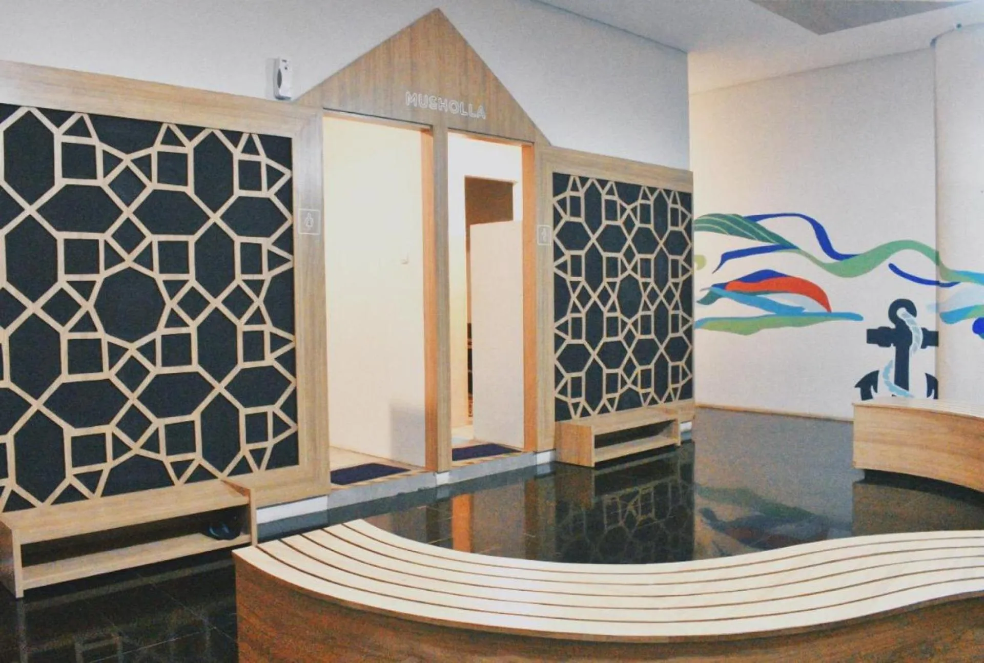 Property building in Kapal Garden Hotel at Rekreasi Sengkaling