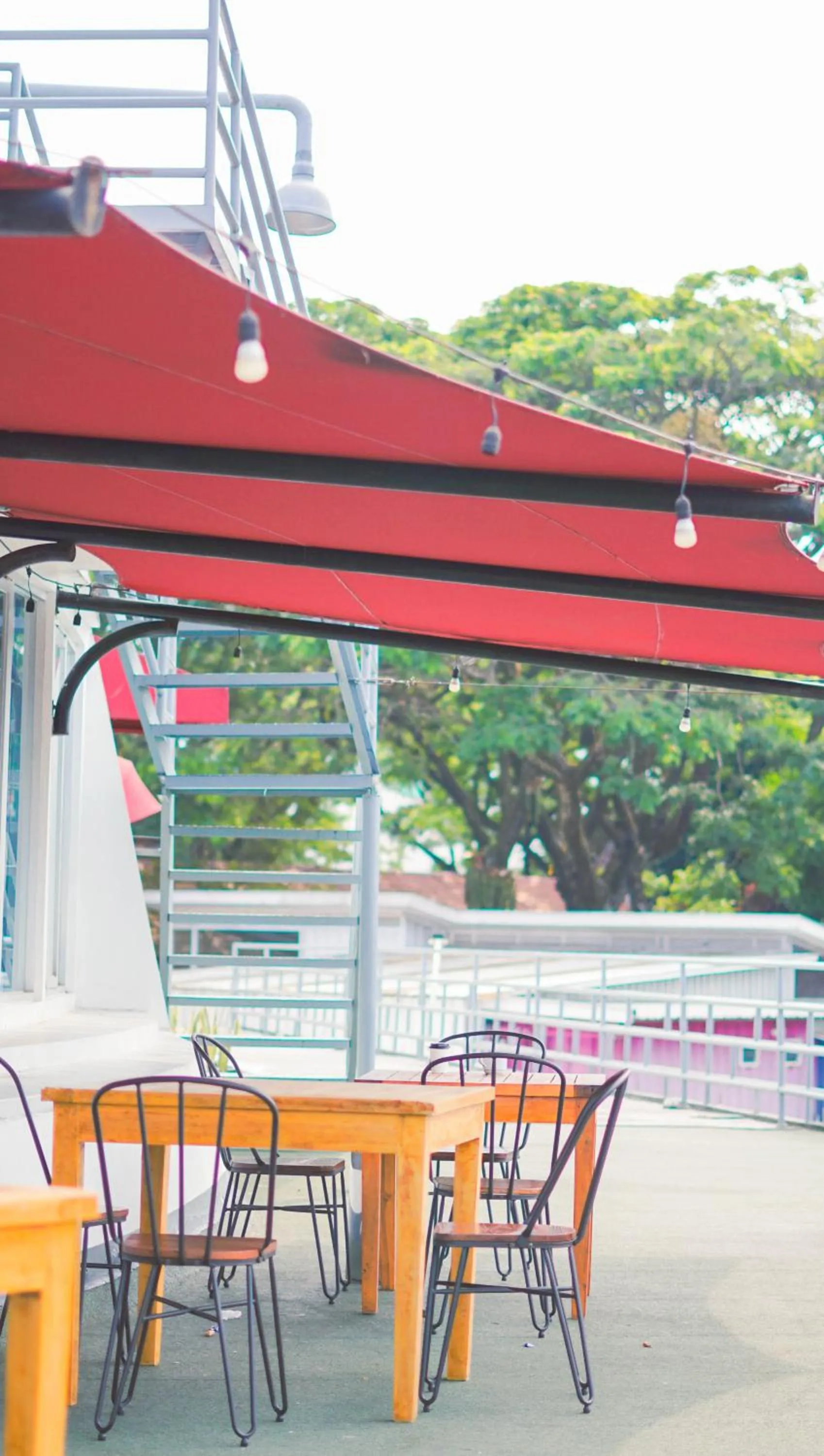 Property building in Kapal Garden Hotel at Rekreasi Sengkaling