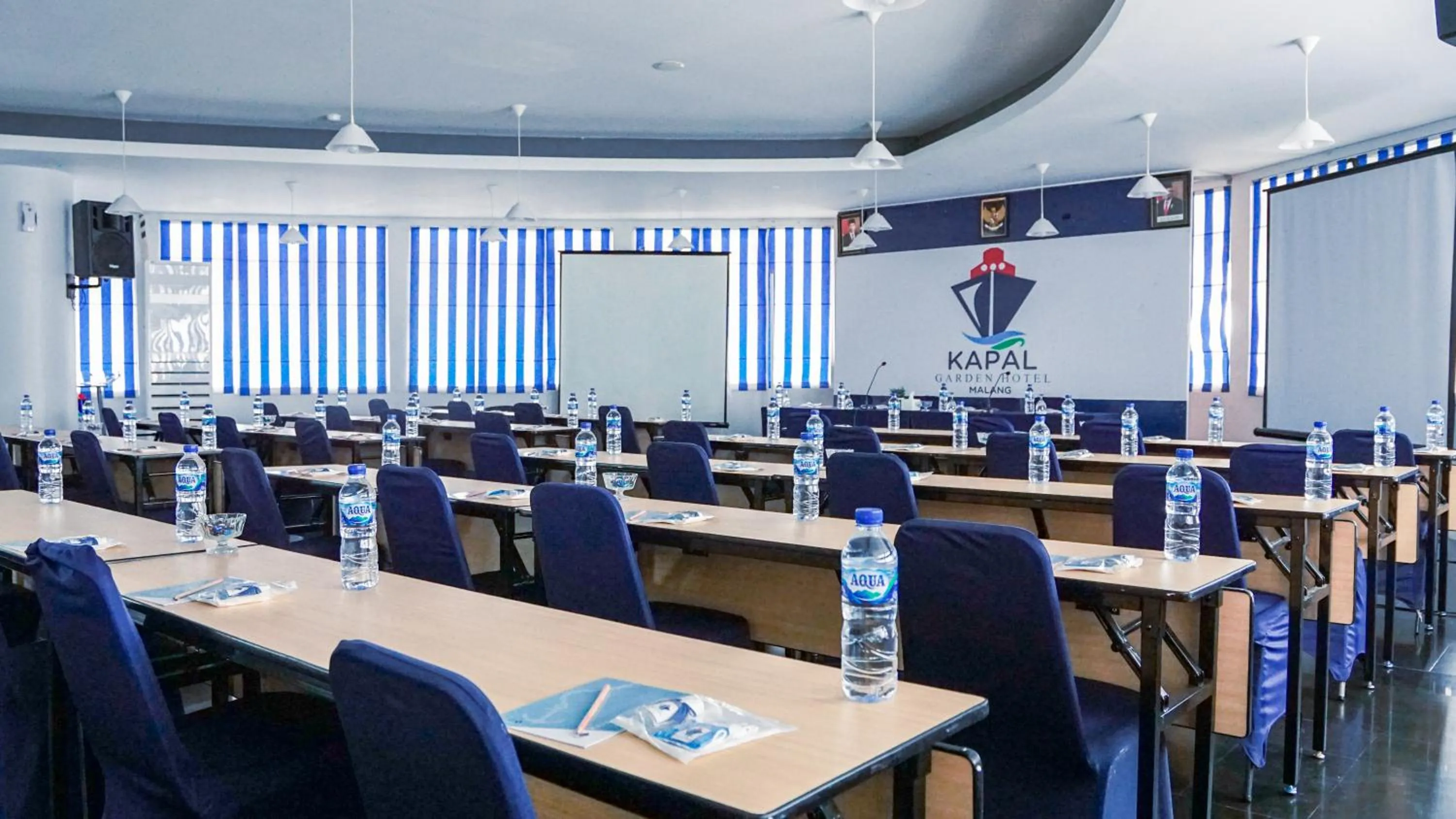 Property building in Kapal Garden Hotel at Rekreasi Sengkaling