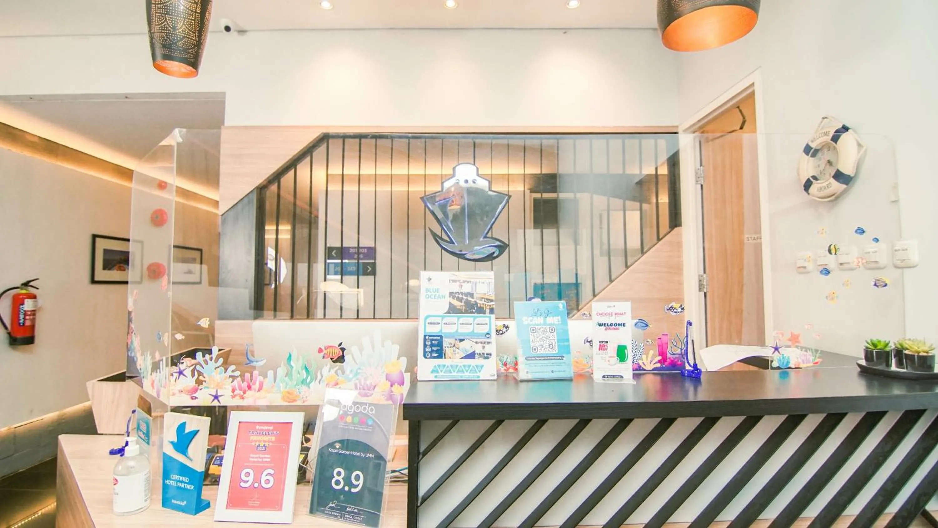 Lobby or reception in Kapal Garden Hotel at Rekreasi Sengkaling