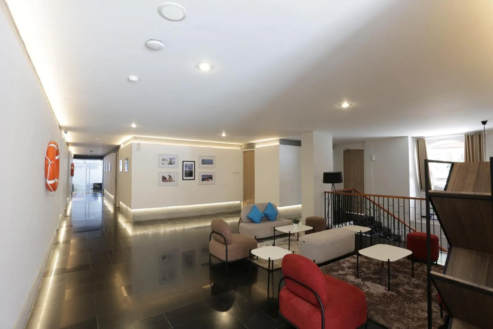 Living room in Kapal Garden Hotel at Rekreasi Sengkaling