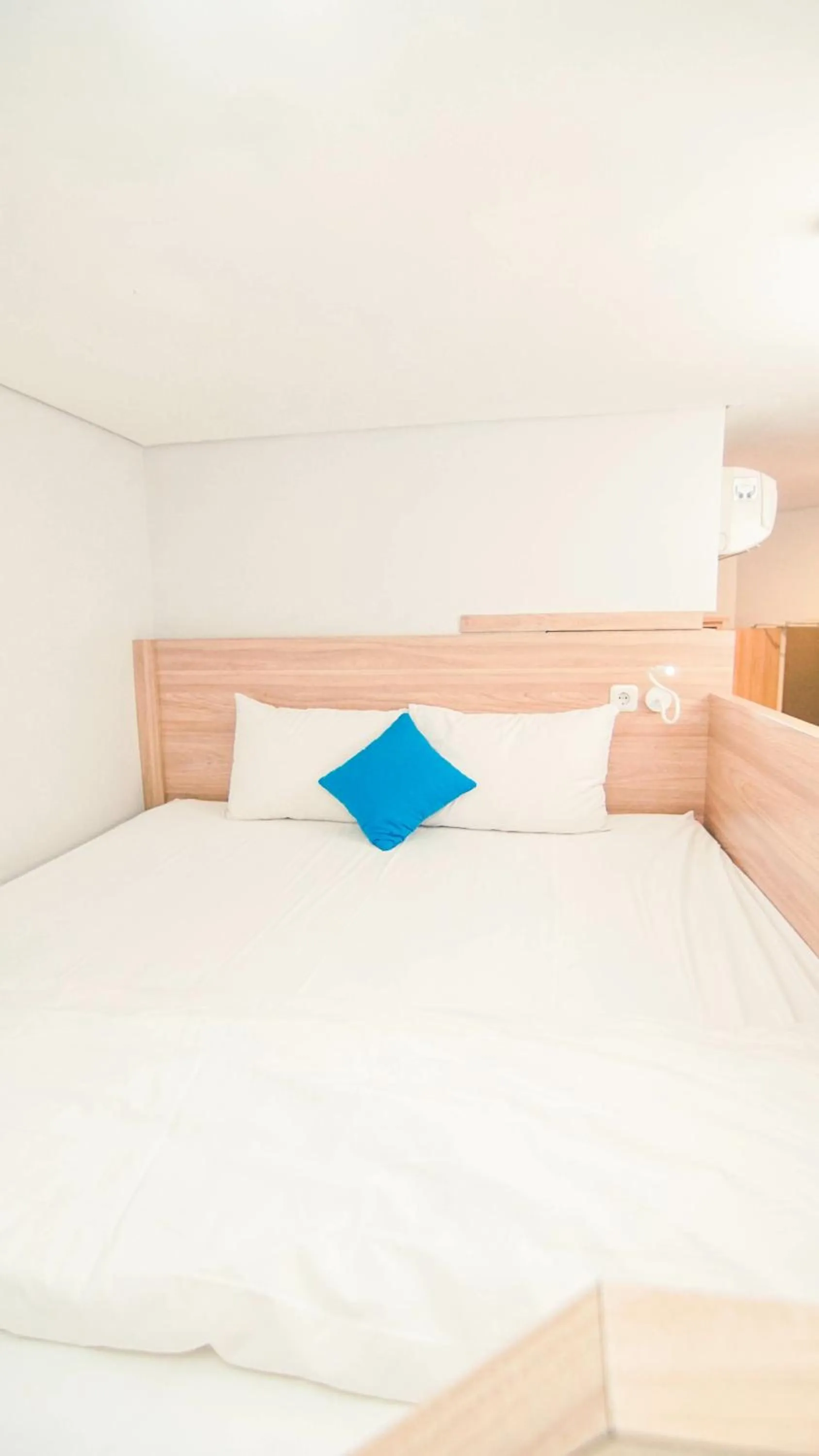 Bed in Kapal Garden Hotel at Rekreasi Sengkaling