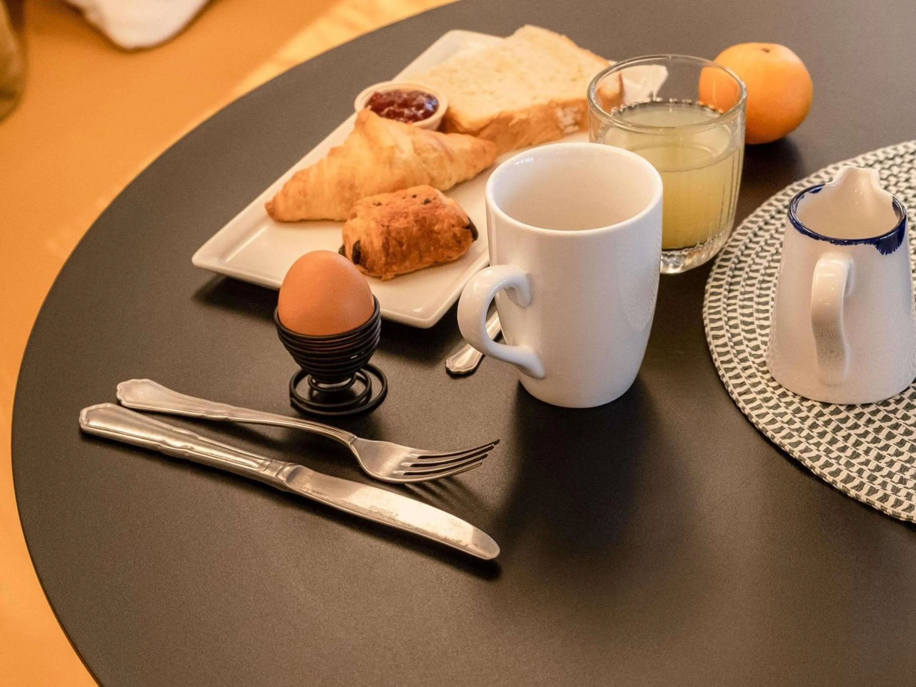 Restaurant/places to eat in ibis Montauban