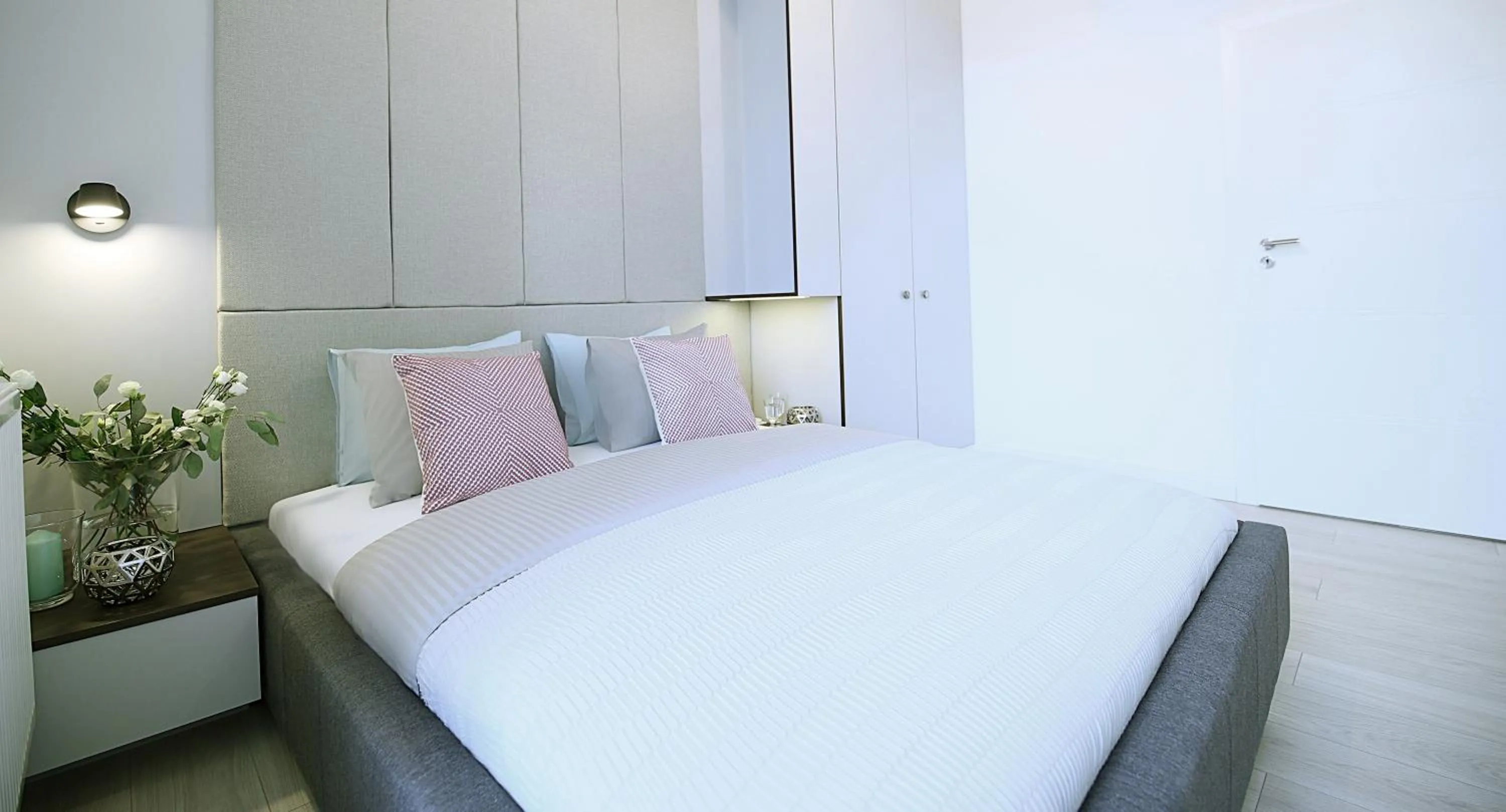 Bed in Absyntapart - Bulwar Staromiejski