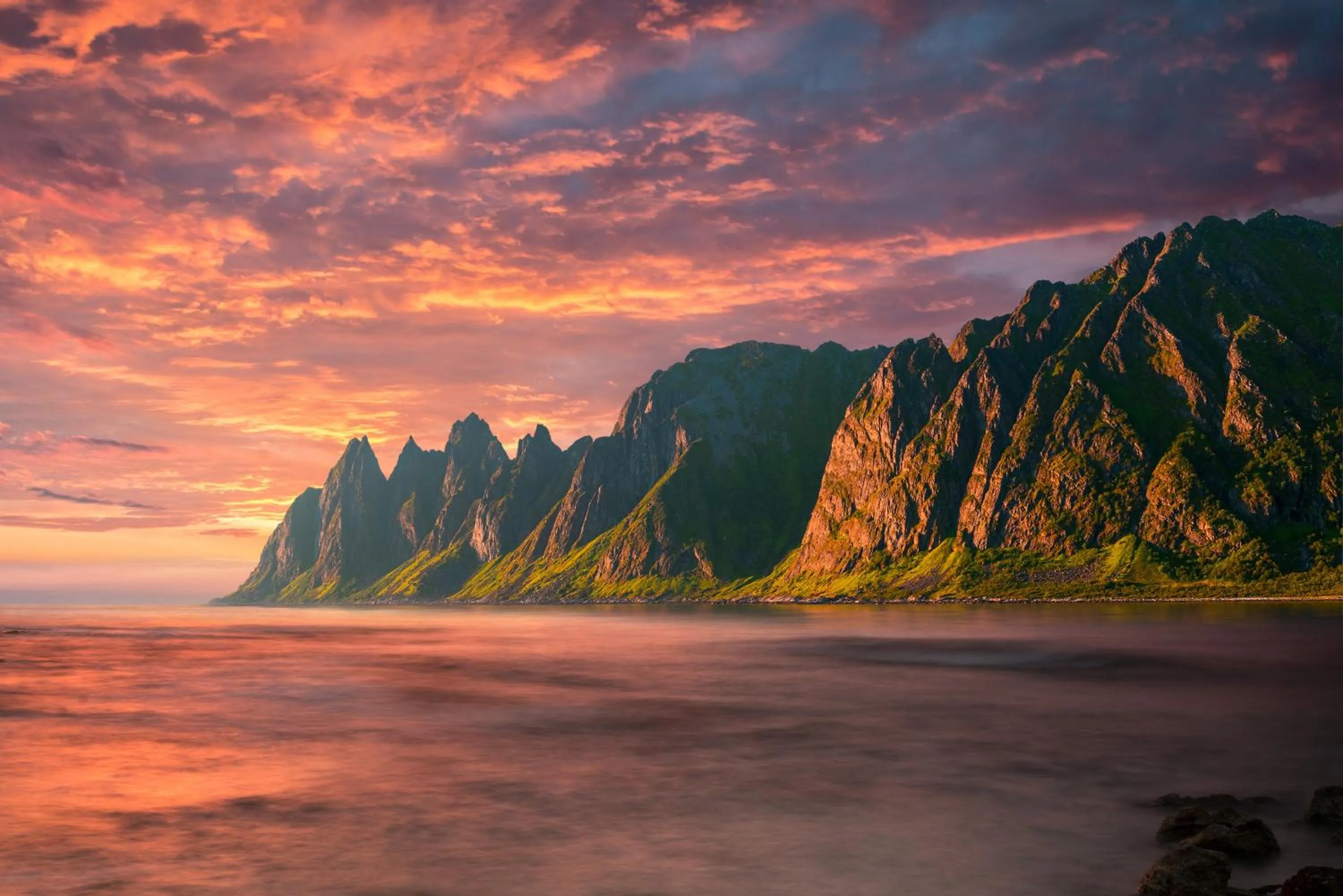 Nearby landmark in Aurora Borealis Observatory