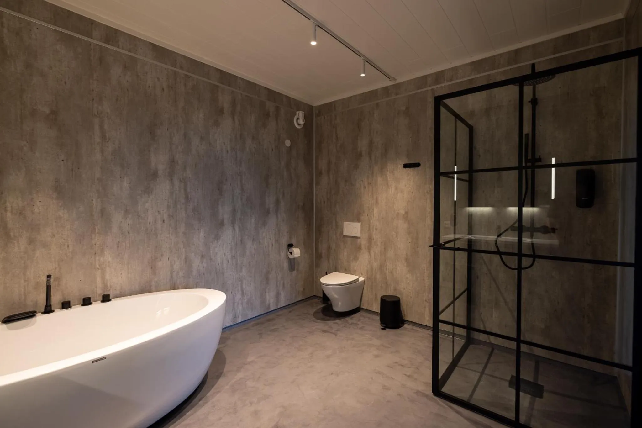 Bathroom in Aurora Borealis Observatory