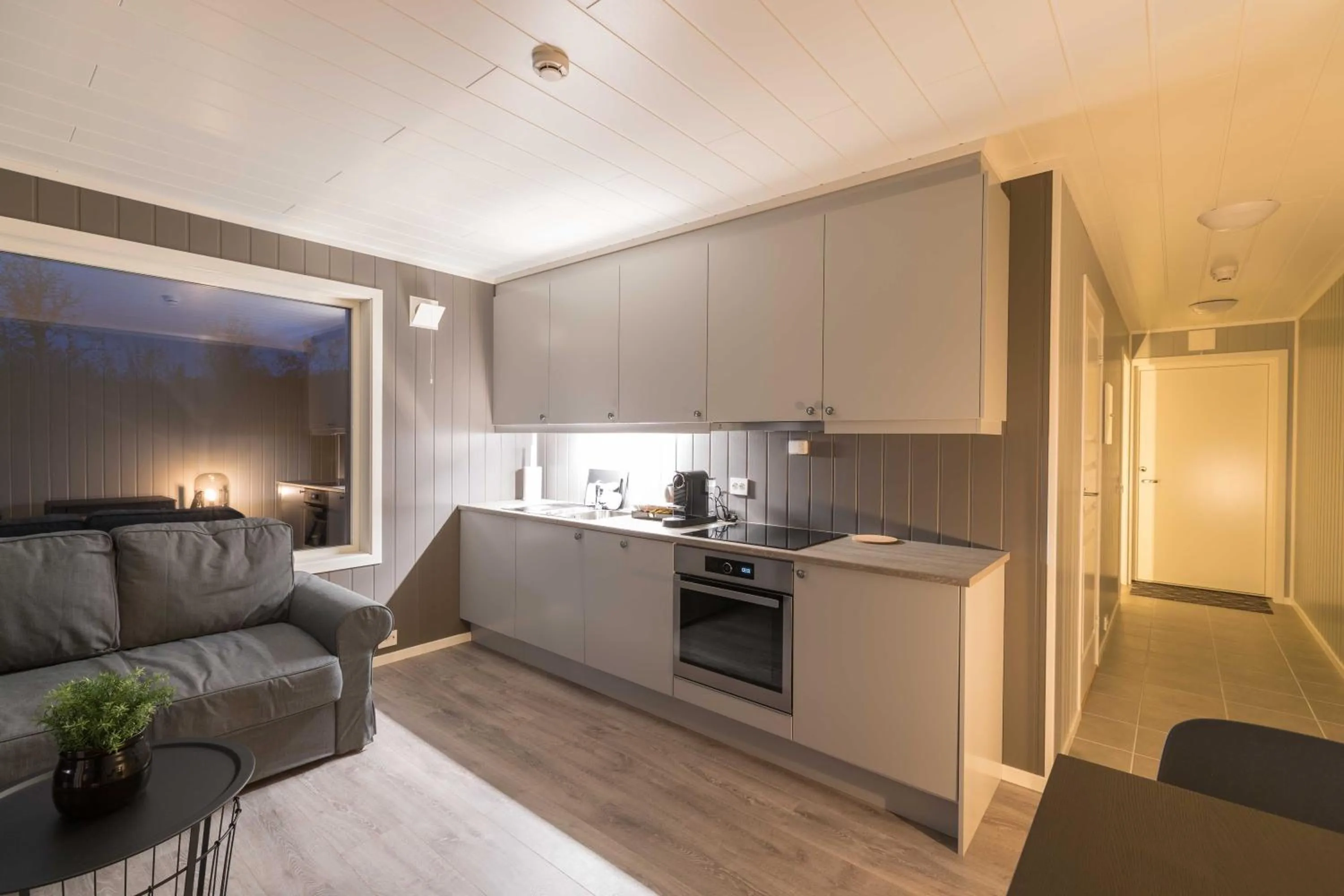 Coffee/tea facilities in Aurora Borealis Observatory