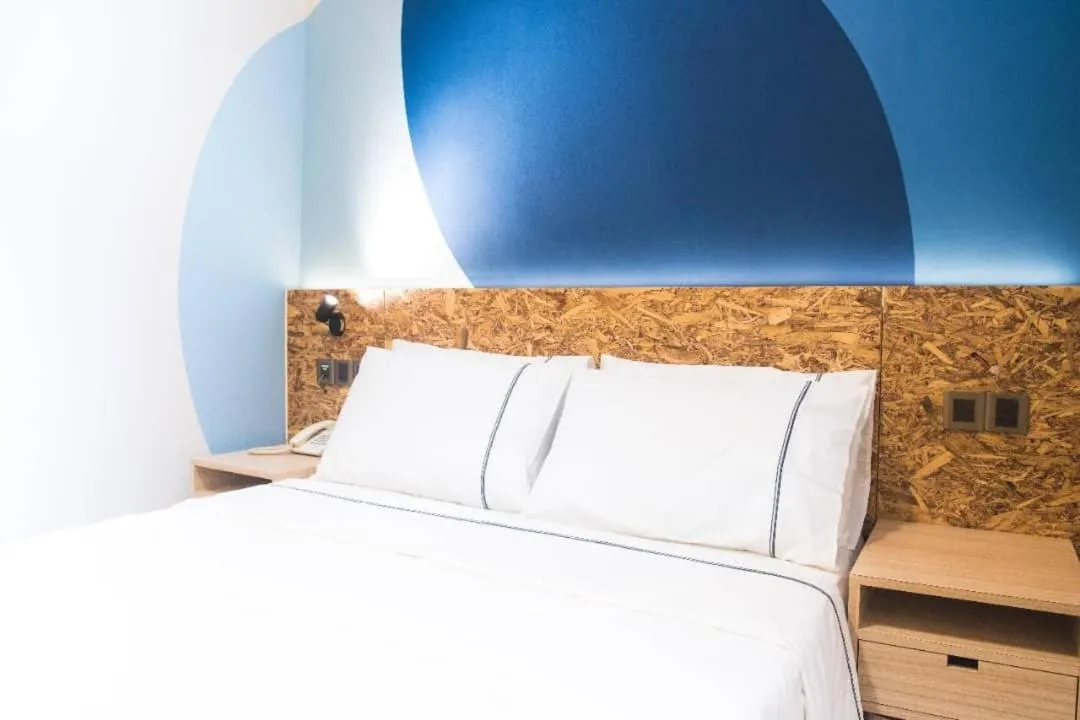 Bed in i-Hotel Kuala Lumpur