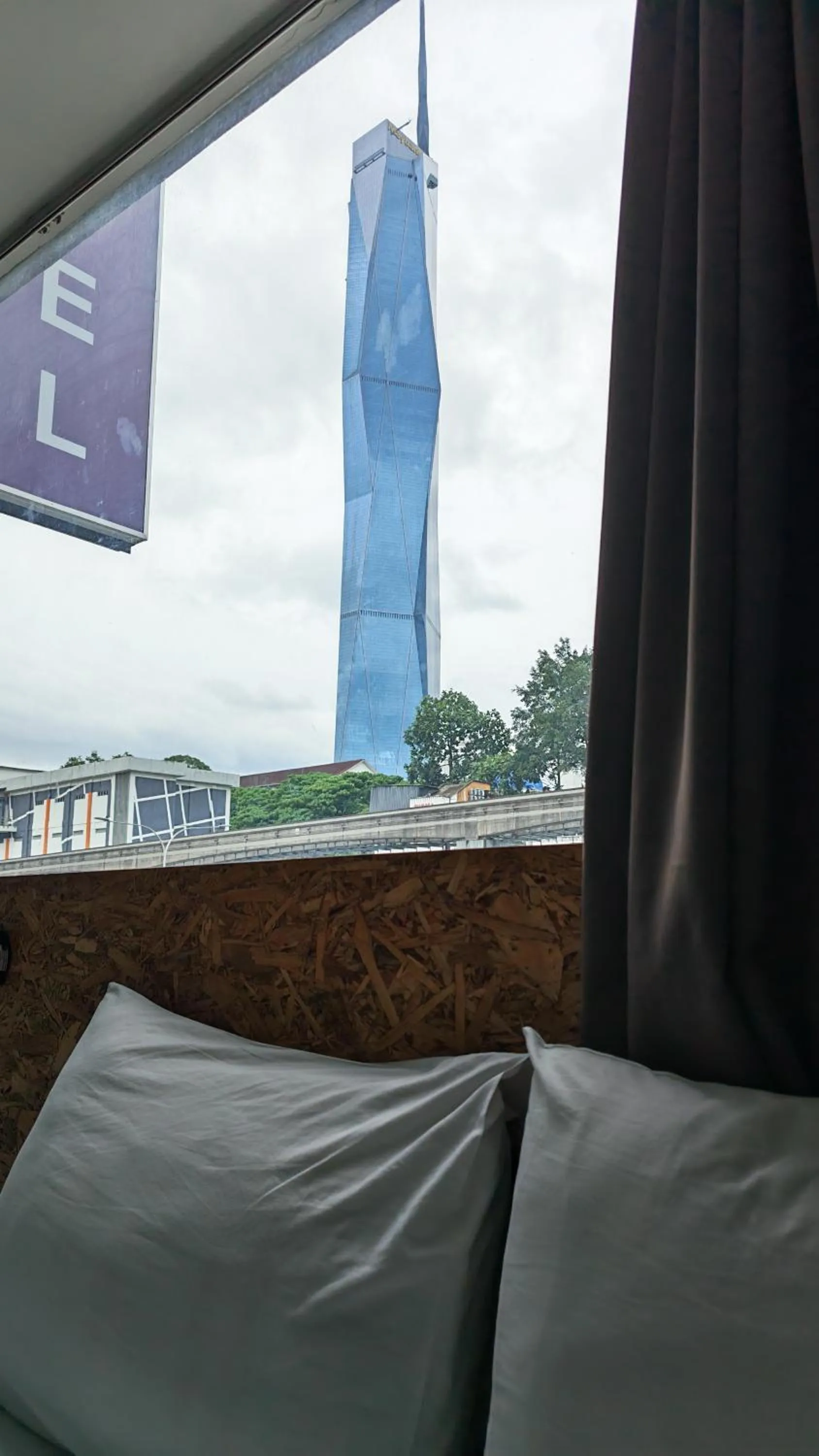 Bed in i-Hotel Kuala Lumpur