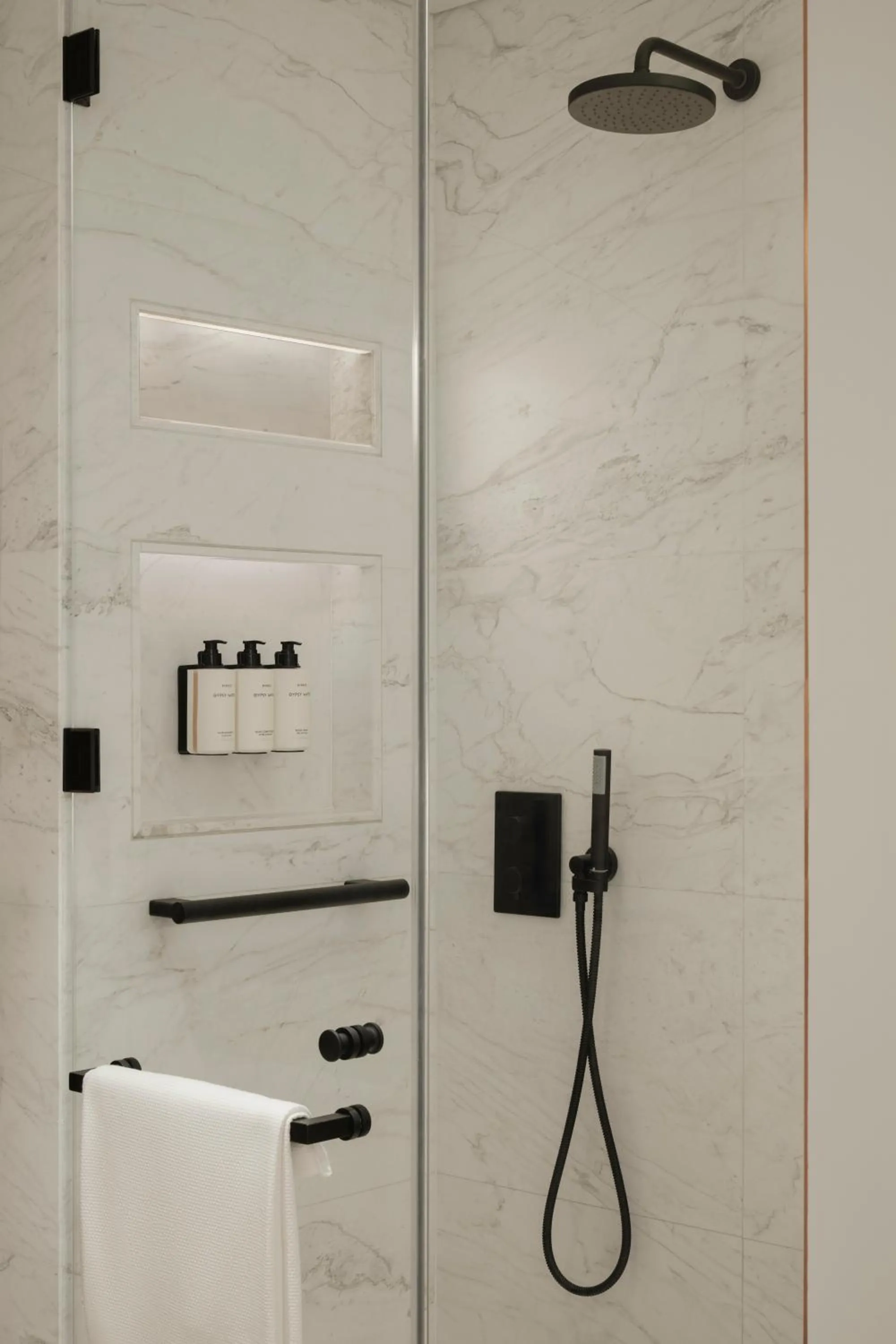 Bathroom in Caesars Palace Dubai