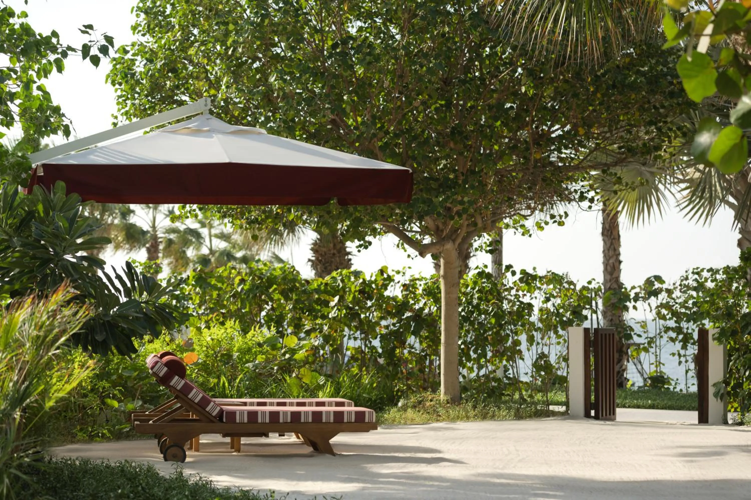 Patio in Delano Dubai at Bluewaters