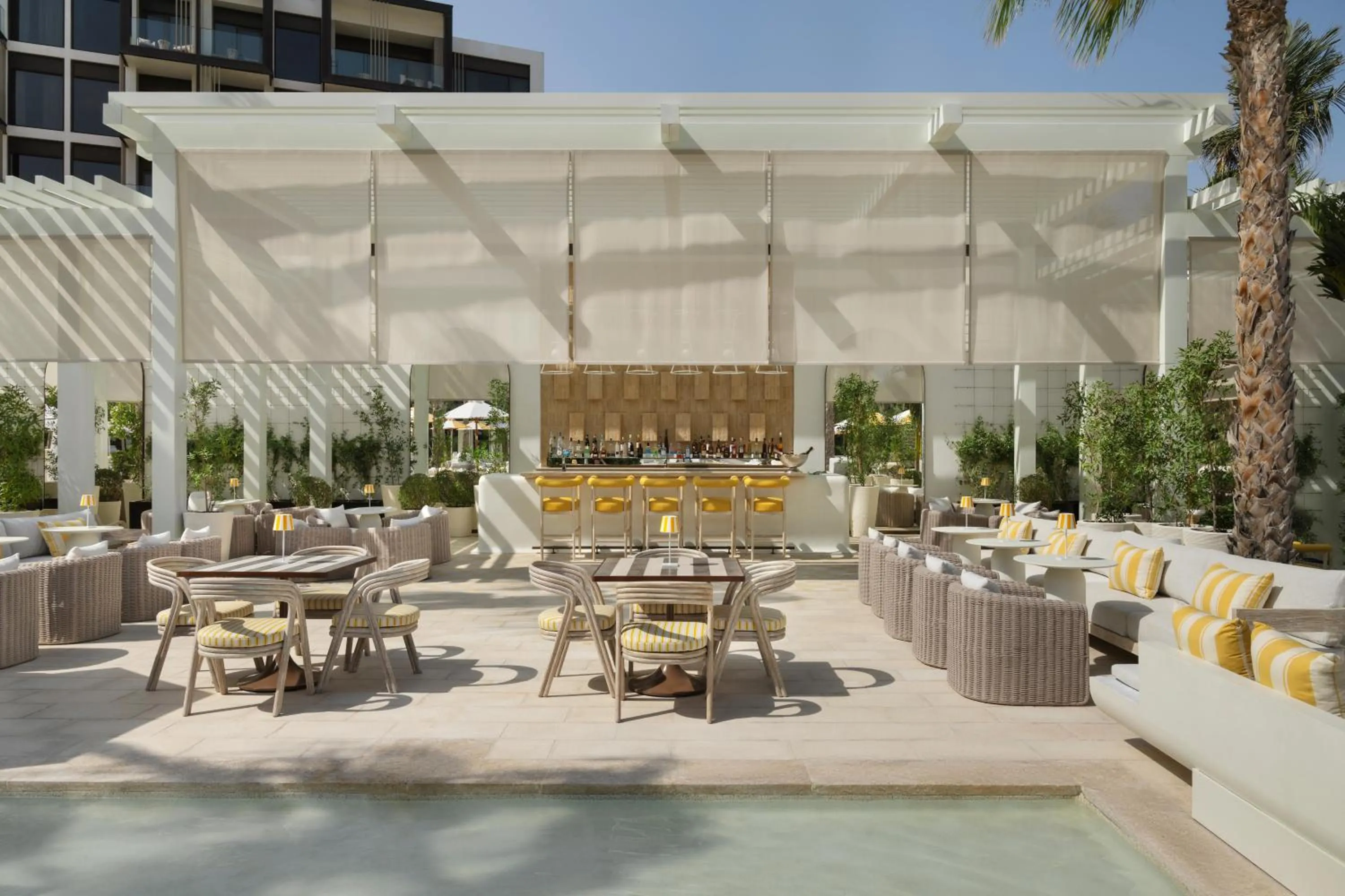 Restaurant/places to eat in Caesars Palace Dubai