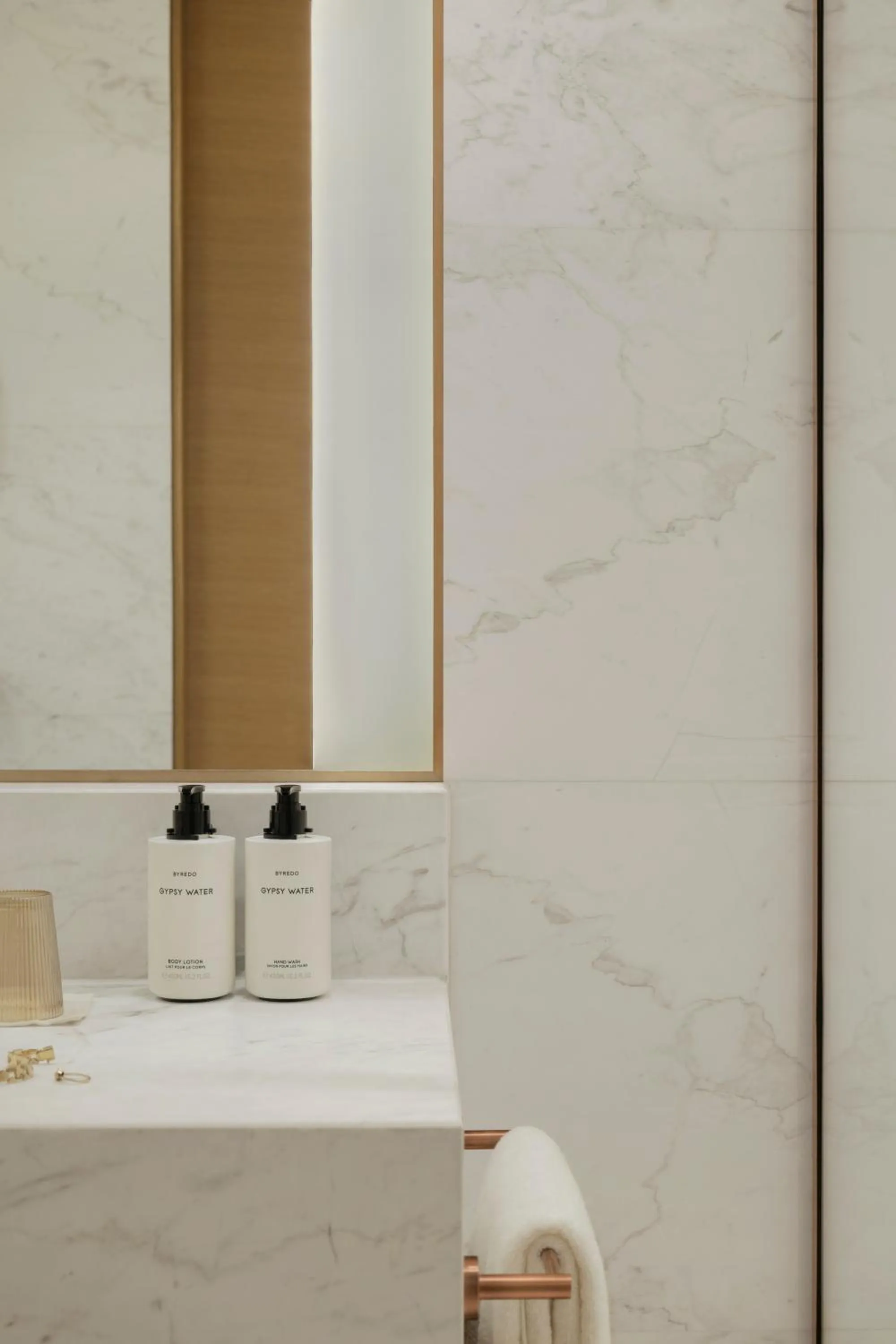 Bathroom in Caesars Palace Dubai