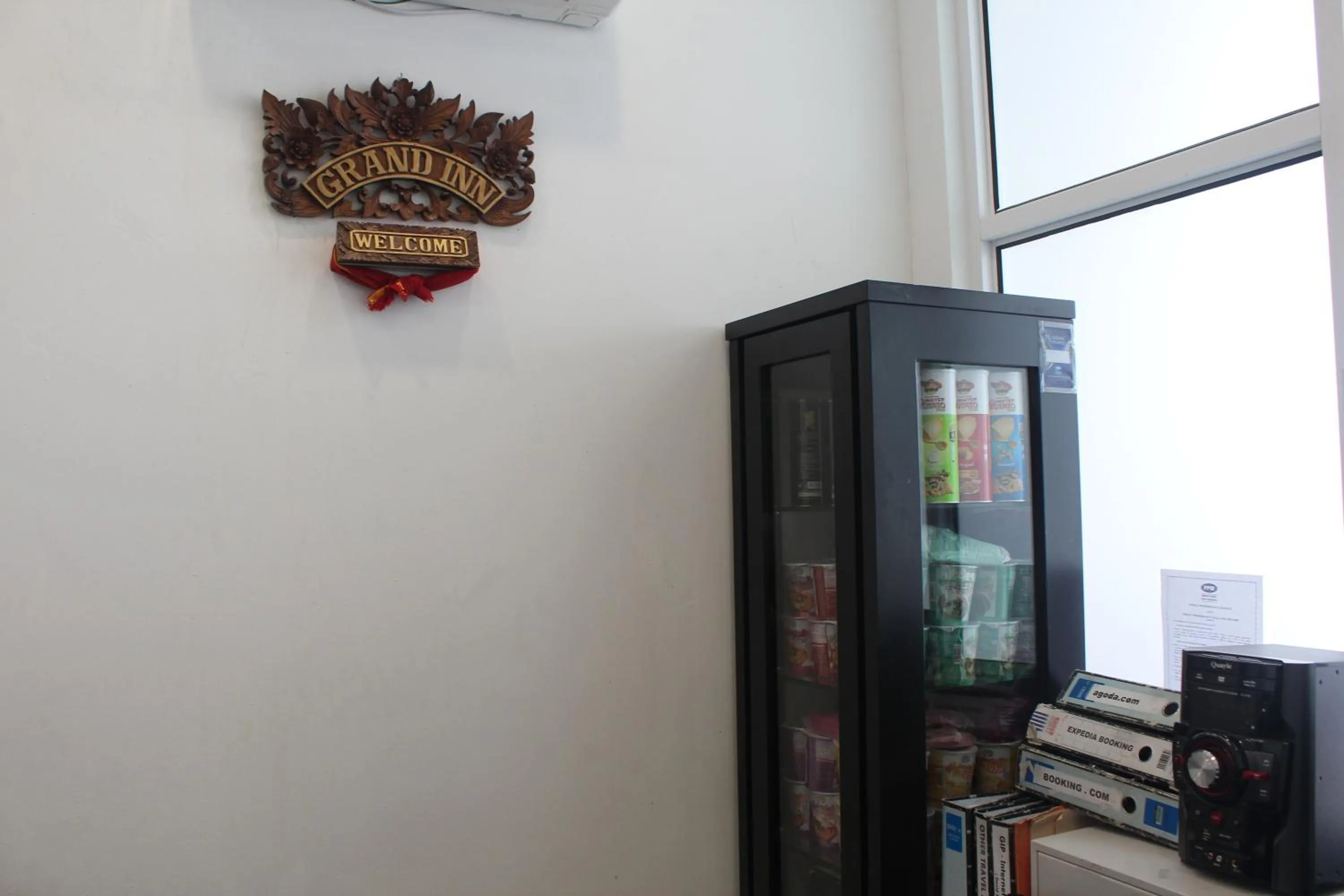 Food and drinks in Grand Inn Hotel - Macalister Road