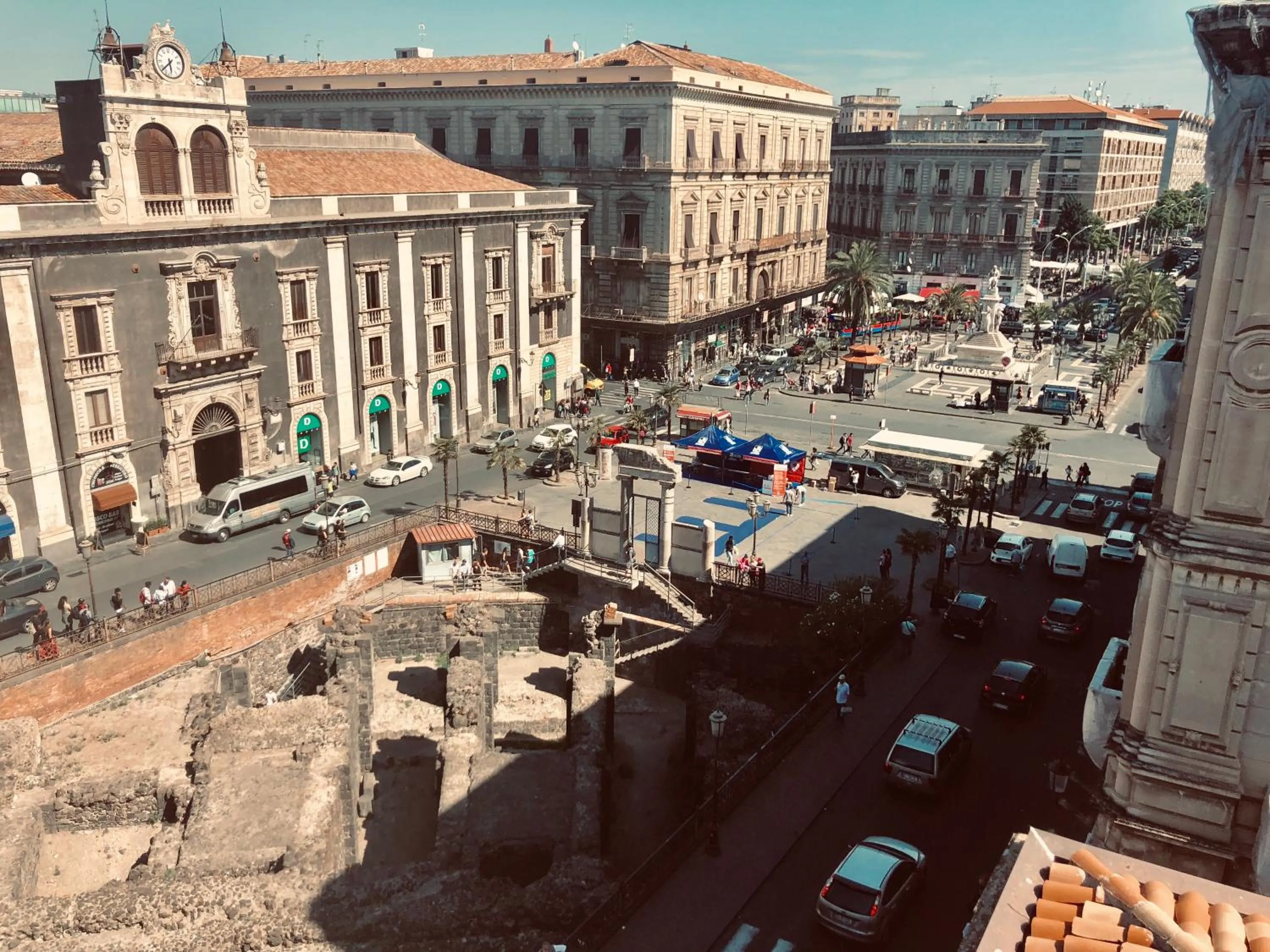 Neighbourhood in Agatha Cosy