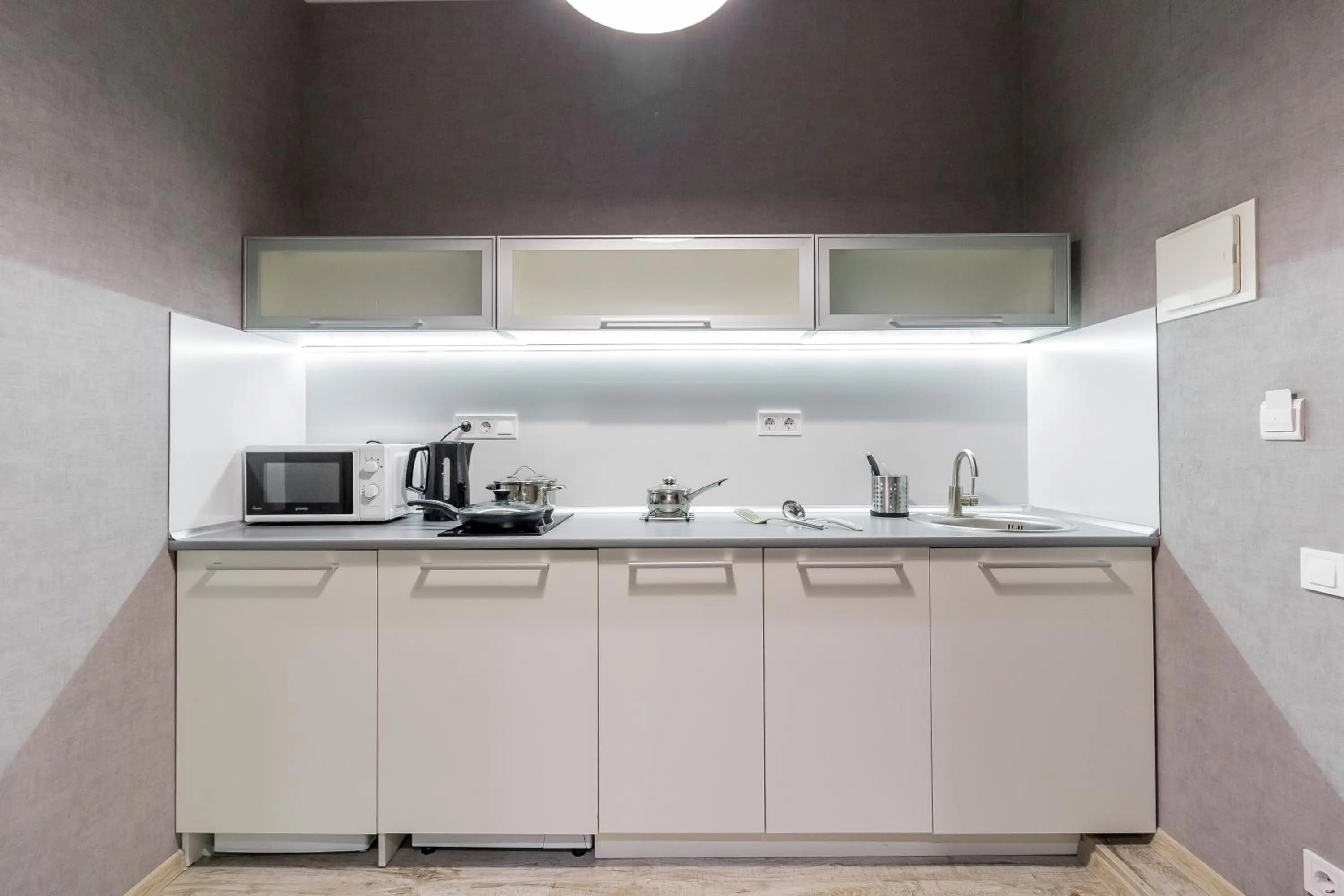 Coffee/tea facilities in Opera Passage Hotel & Apartments