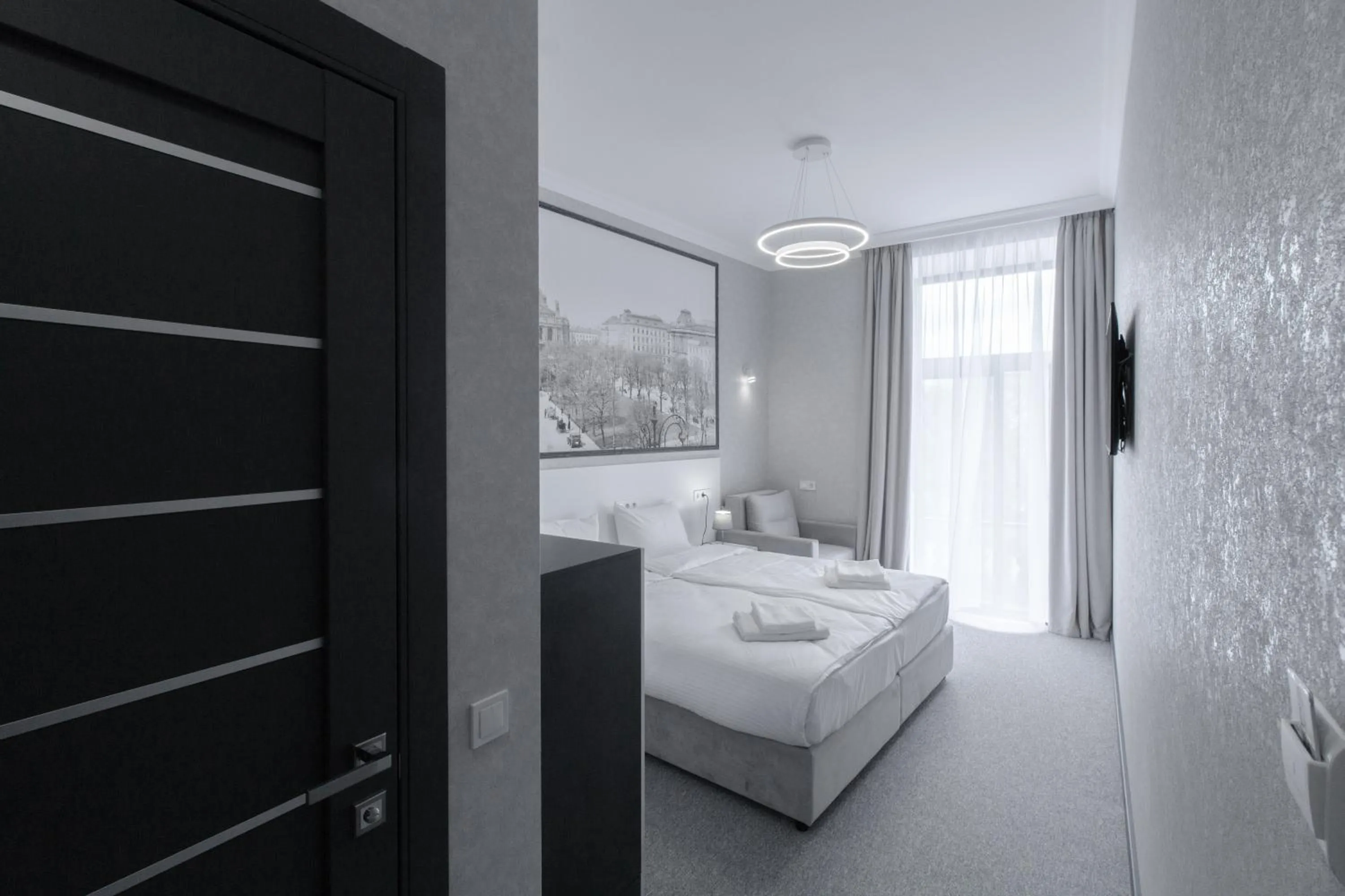 Photo of the whole room, Bed in Opera Passage Hotel & Apartments