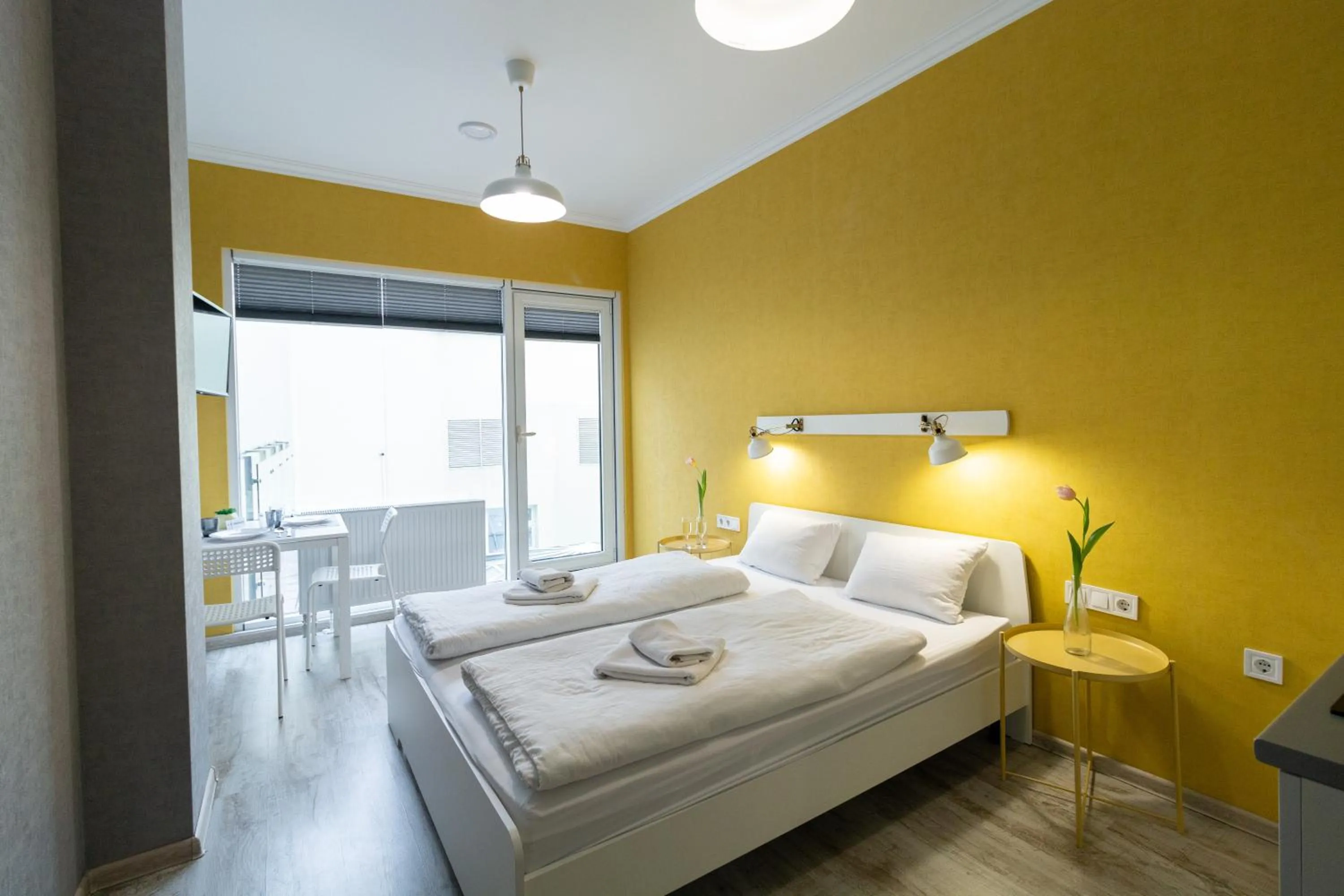 Bed in Opera Passage Hotel & Apartments