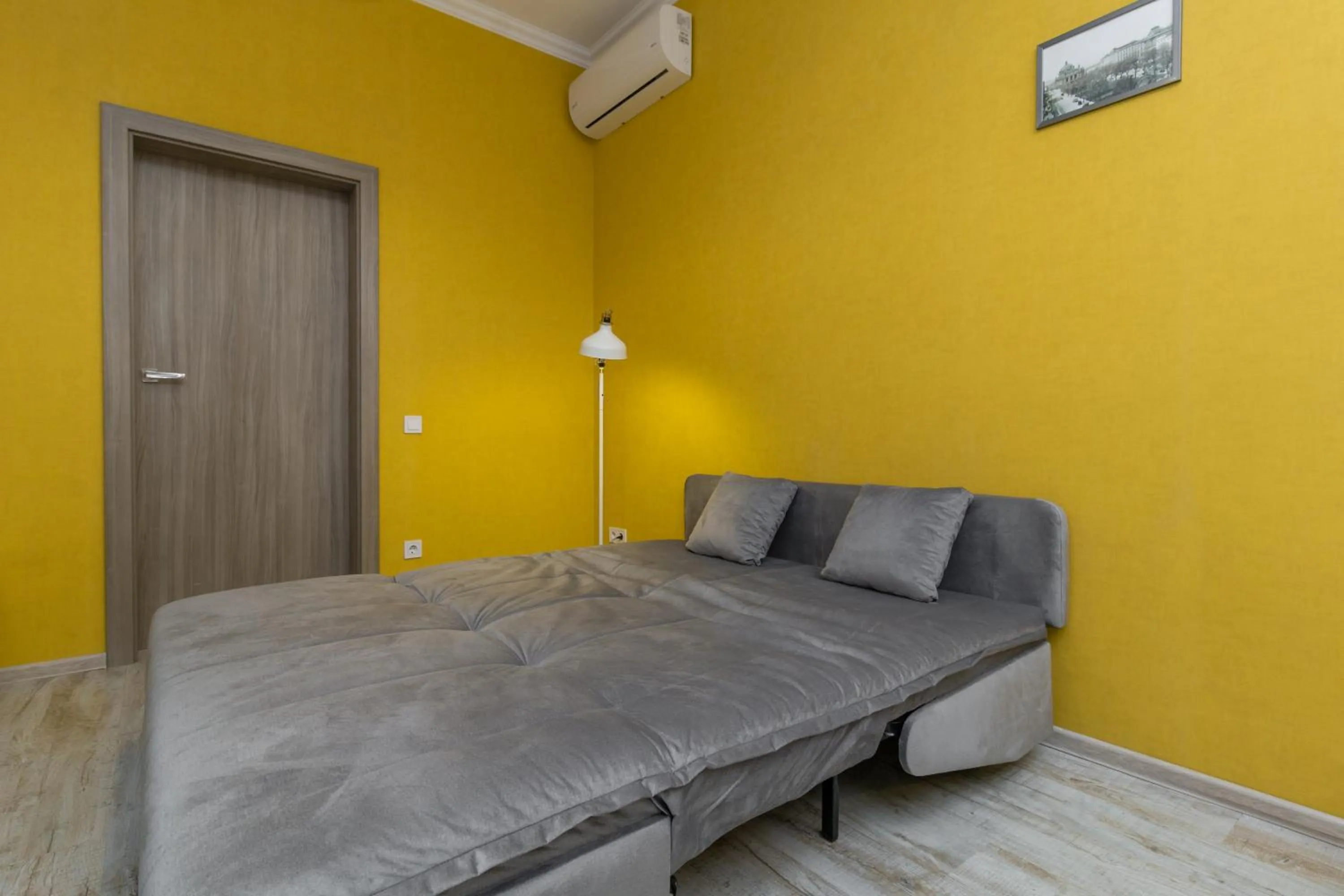 Photo of the whole room, Bed in Opera Passage Hotel & Apartments