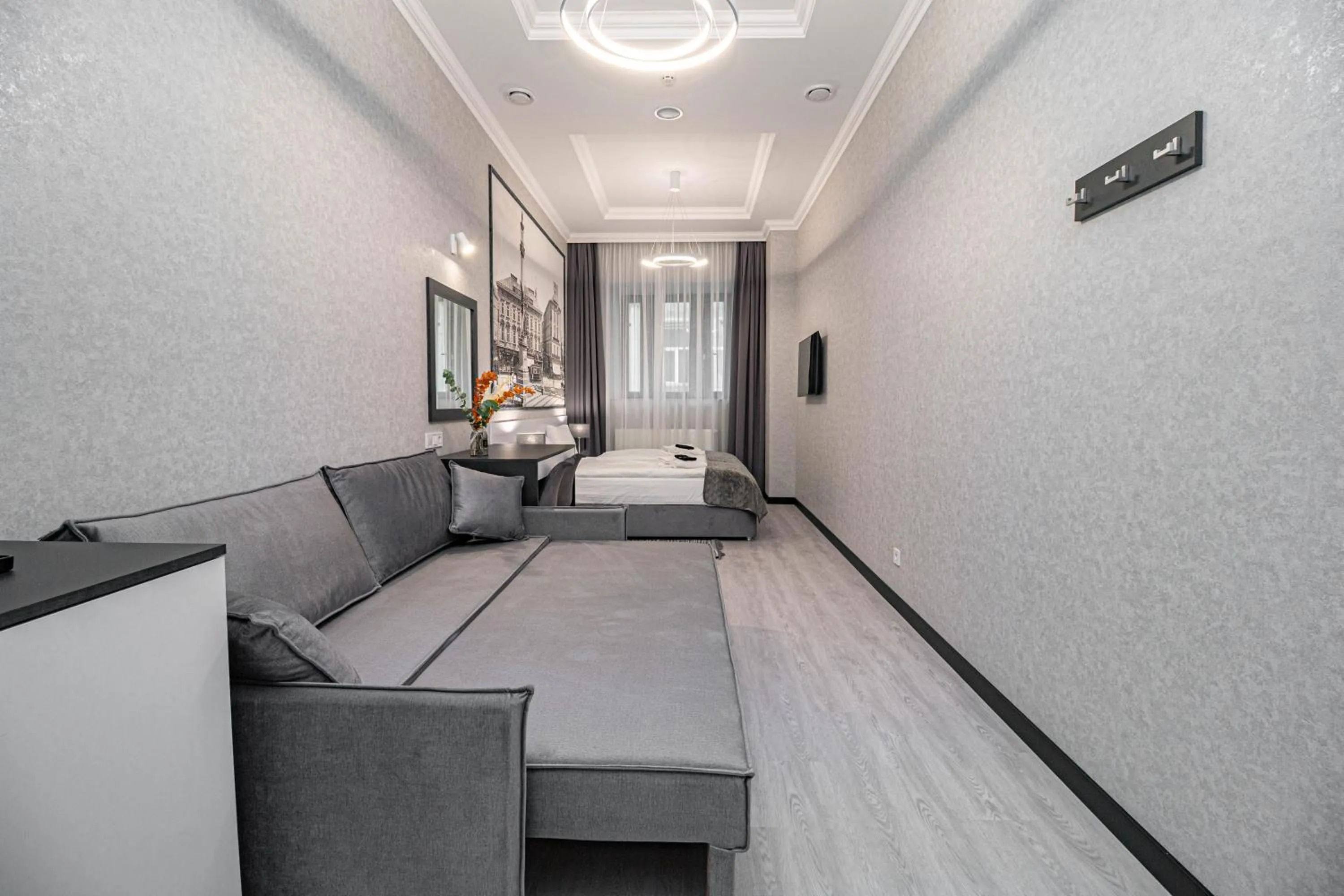 Bed in Opera Passage Hotel & Apartments