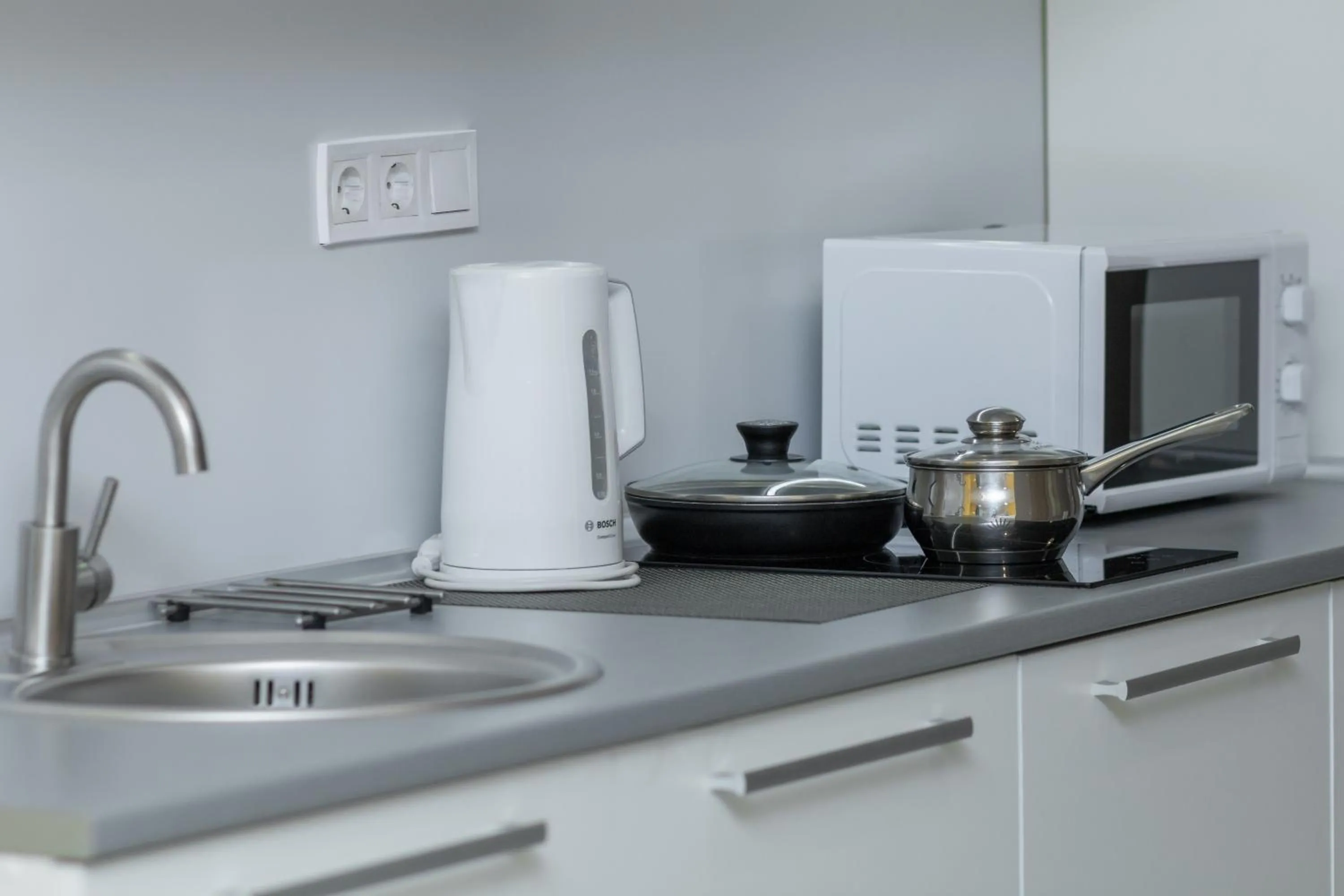 Coffee/tea facilities in Opera Passage Hotel & Apartments