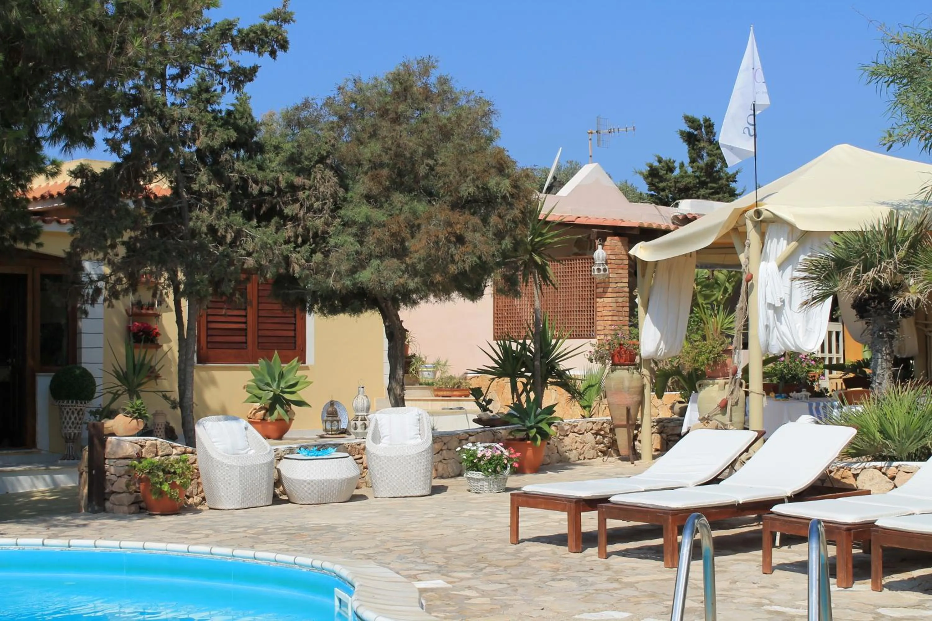 Area and facilities in Luagos club Resort